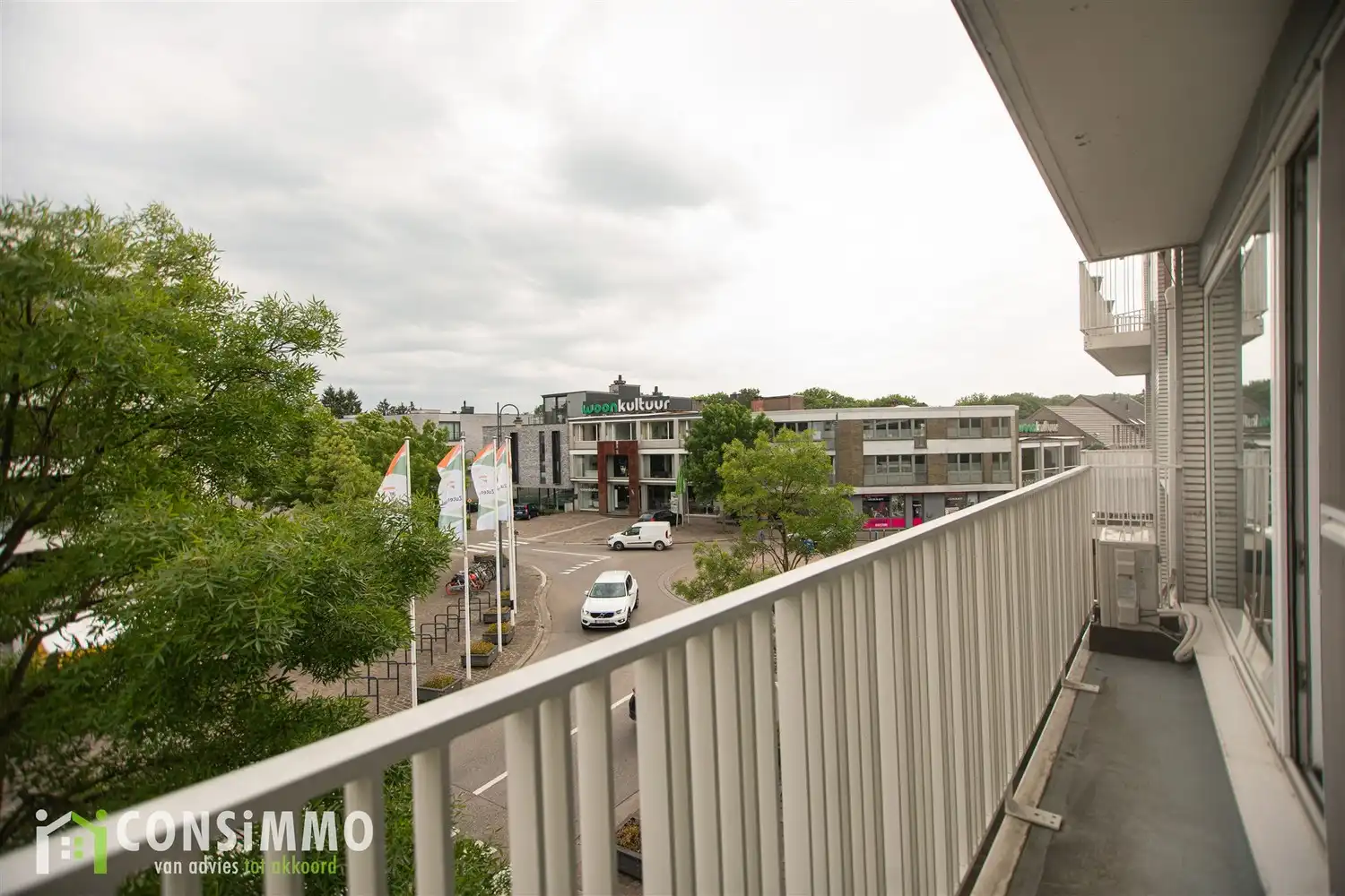 Instapklaar appartement met 2 slaapkamers en parking in Zutendaal-Centrum foto 17