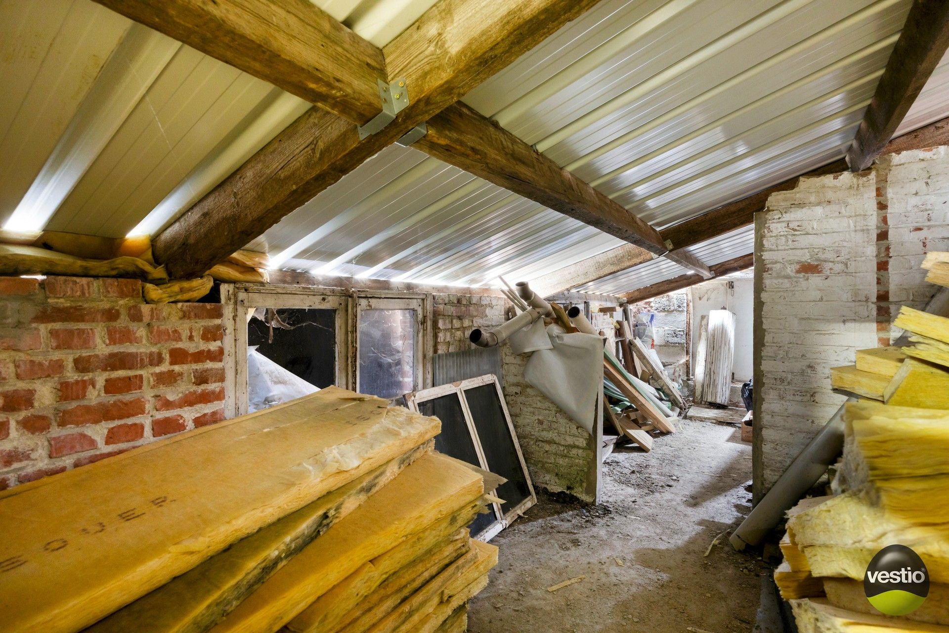 Te renoveren woning met bijgebouwen in het rustige centrum van Bevingen (Sint-Truiden) foto 30