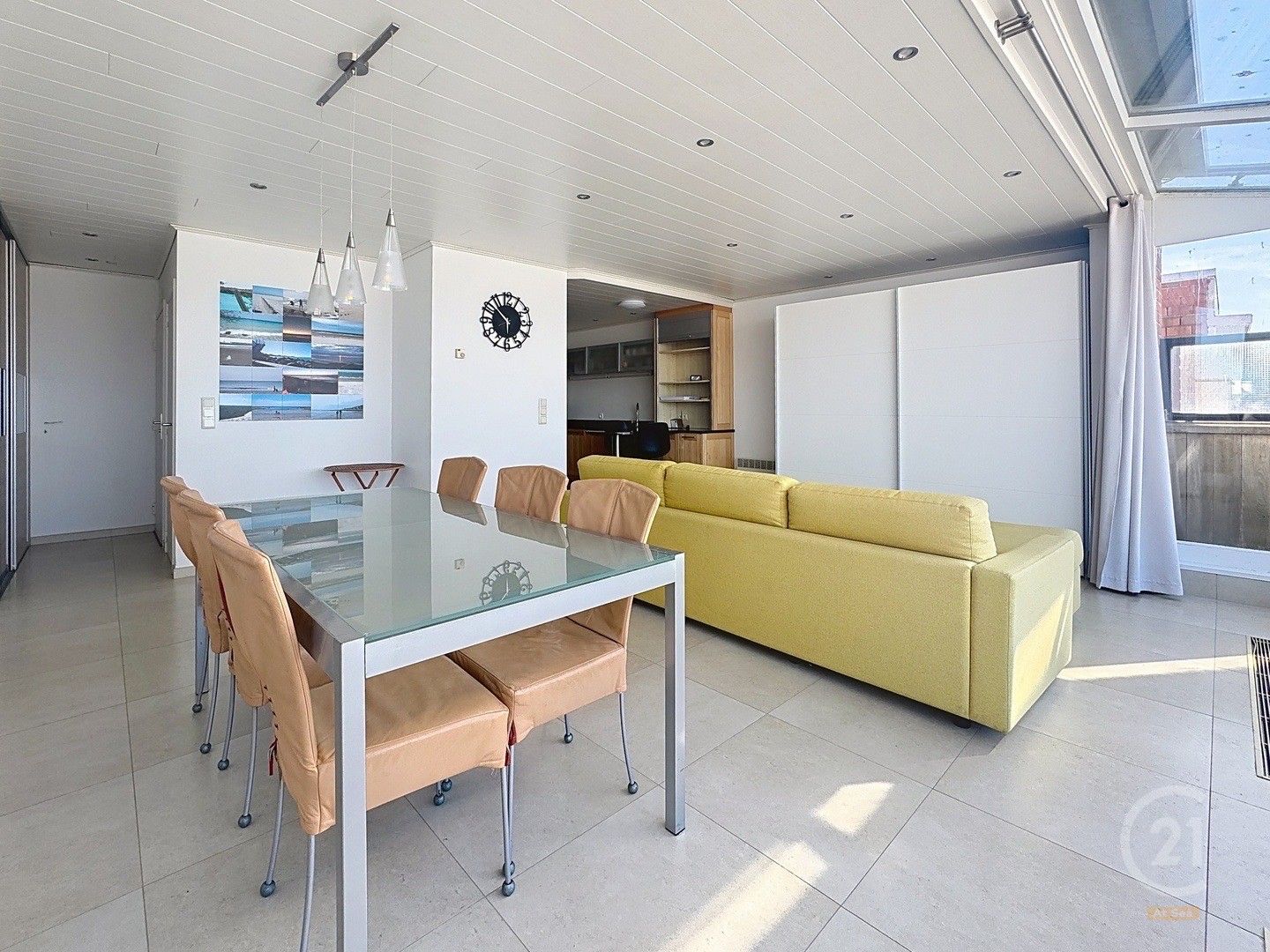 Penthouse appartement met 2 slaapkamers op de zeedijk van Westende foto 3