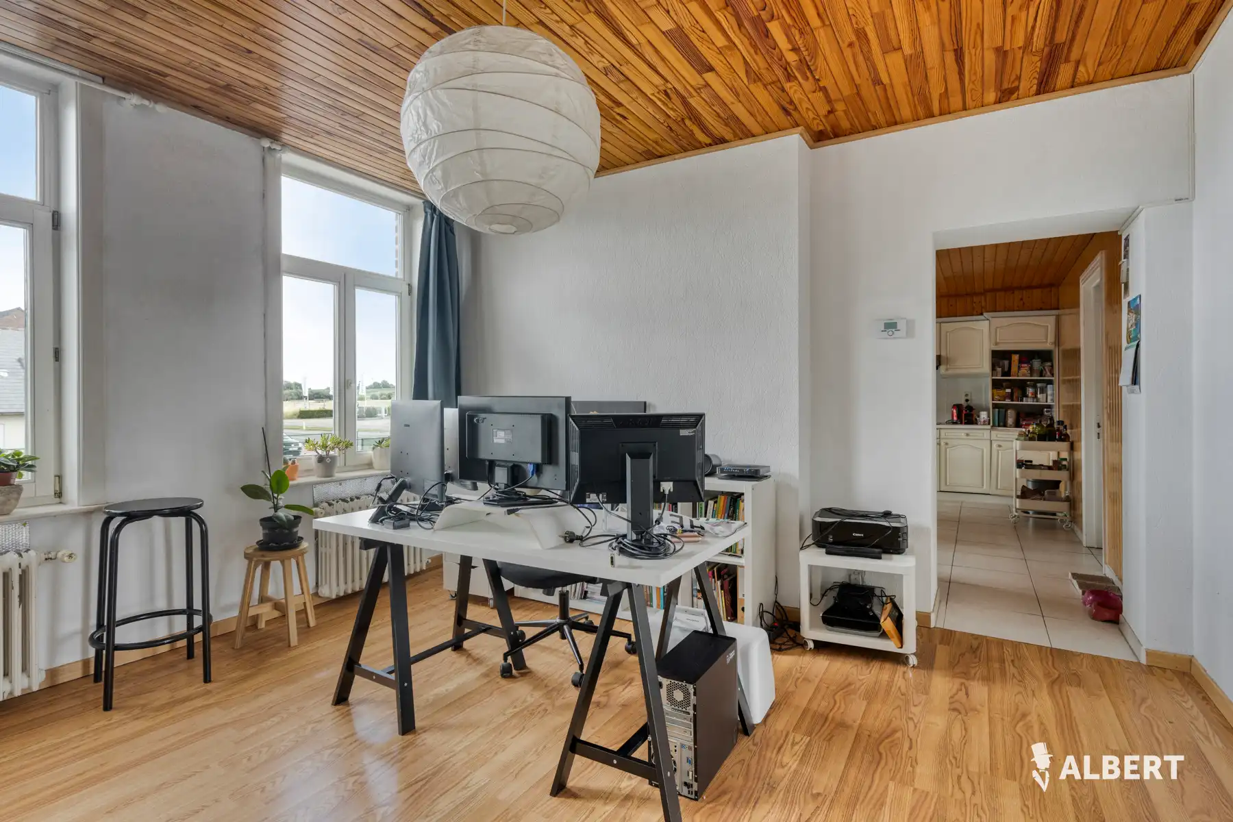 Opgrefriste opbrengsteigendom met 2 appartemente in Roosdaal foto 11