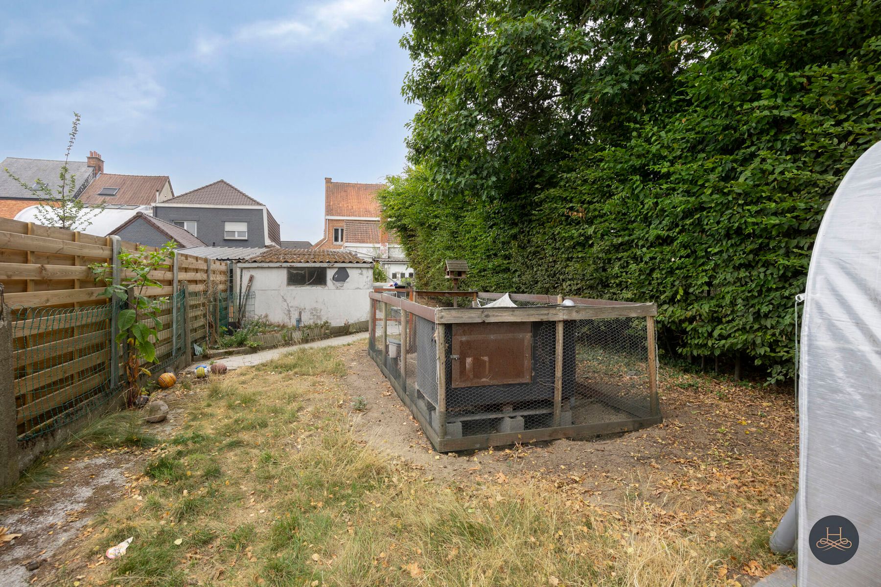 Renovatiewoning met gunstige, centrale ligging foto 26