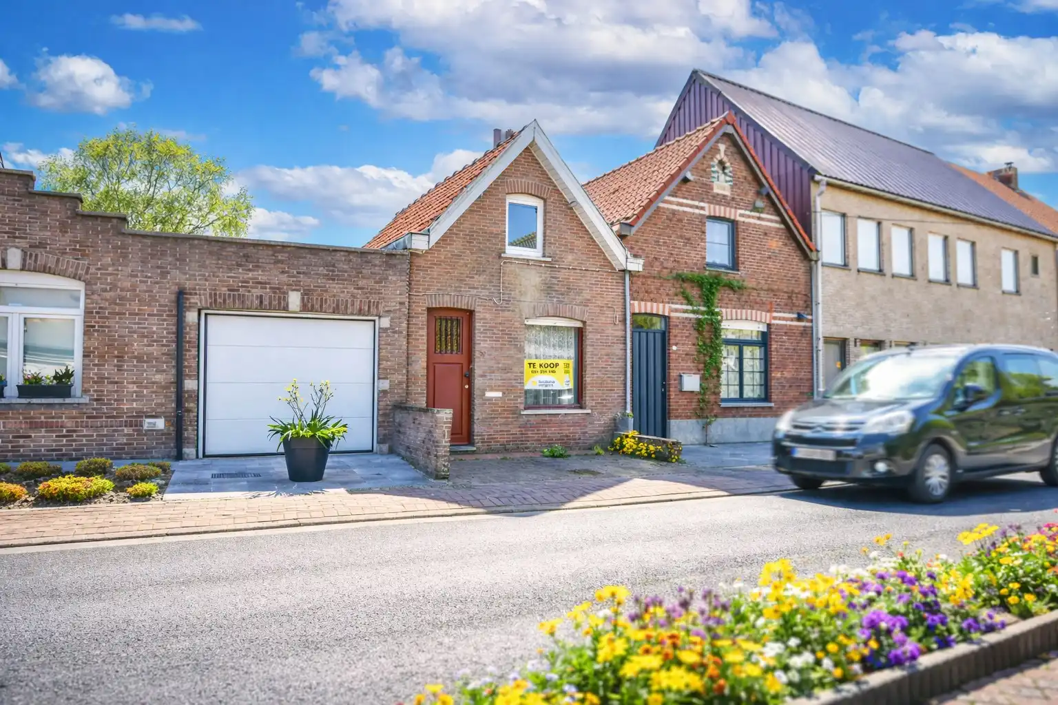 Hoofdfoto van de publicatie: Te renoveren woning met landelijk zicht!