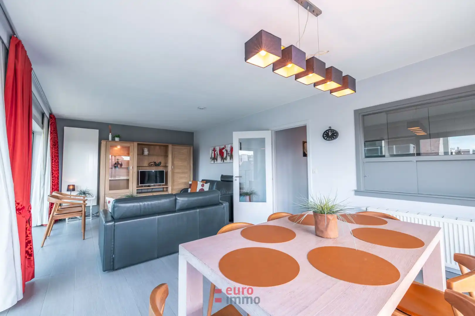 Super gelegen appartement met zijdelings zeezicht! foto 7