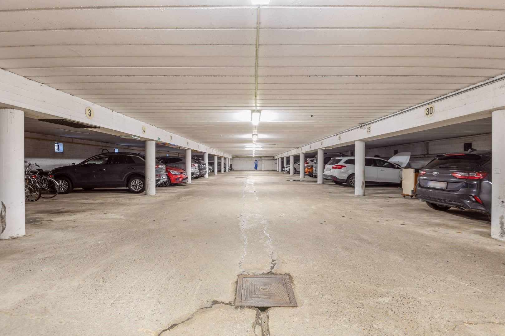 2 slpk App., 86m², parking + kelder, binnen grote ring foto 21