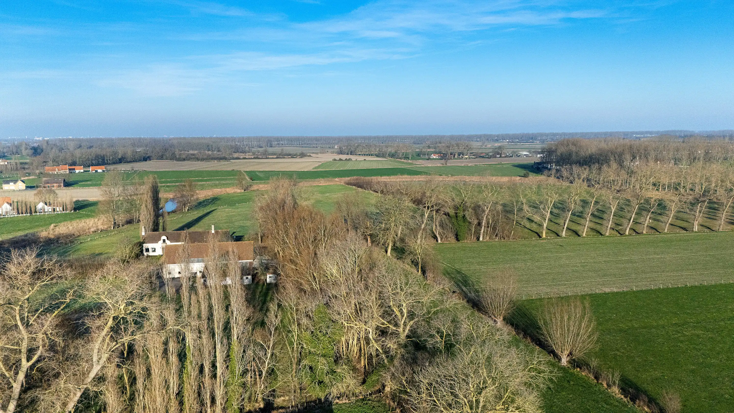 Nieuwbouw casco woning rustig gelegen te Lapscheure. foto 11