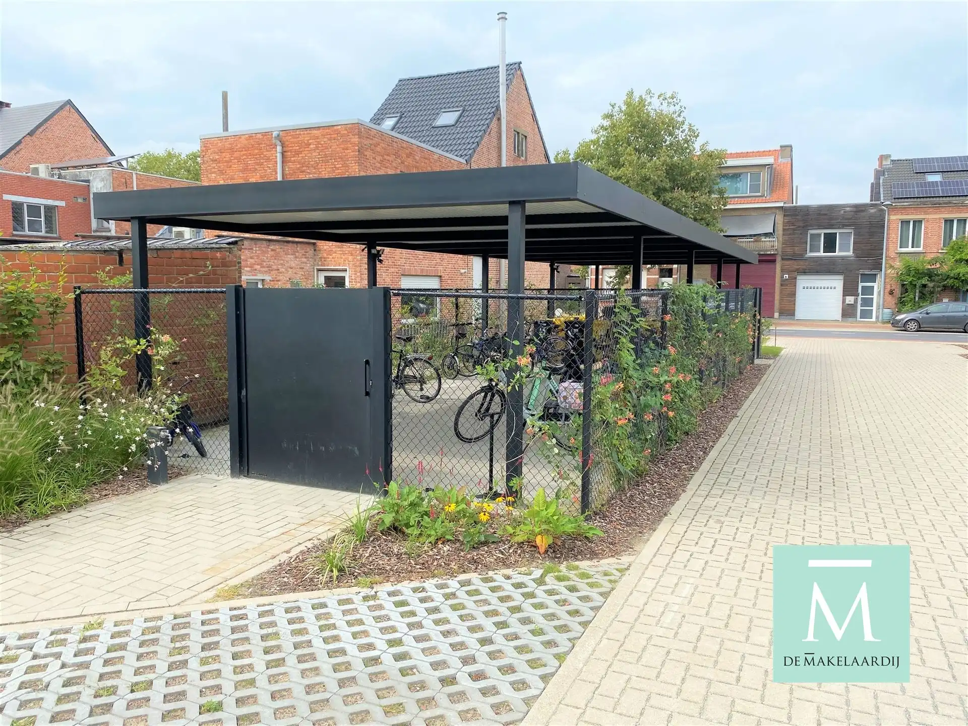 Eneregiezuinig appartement met 2 slaapkamers en terras foto 11