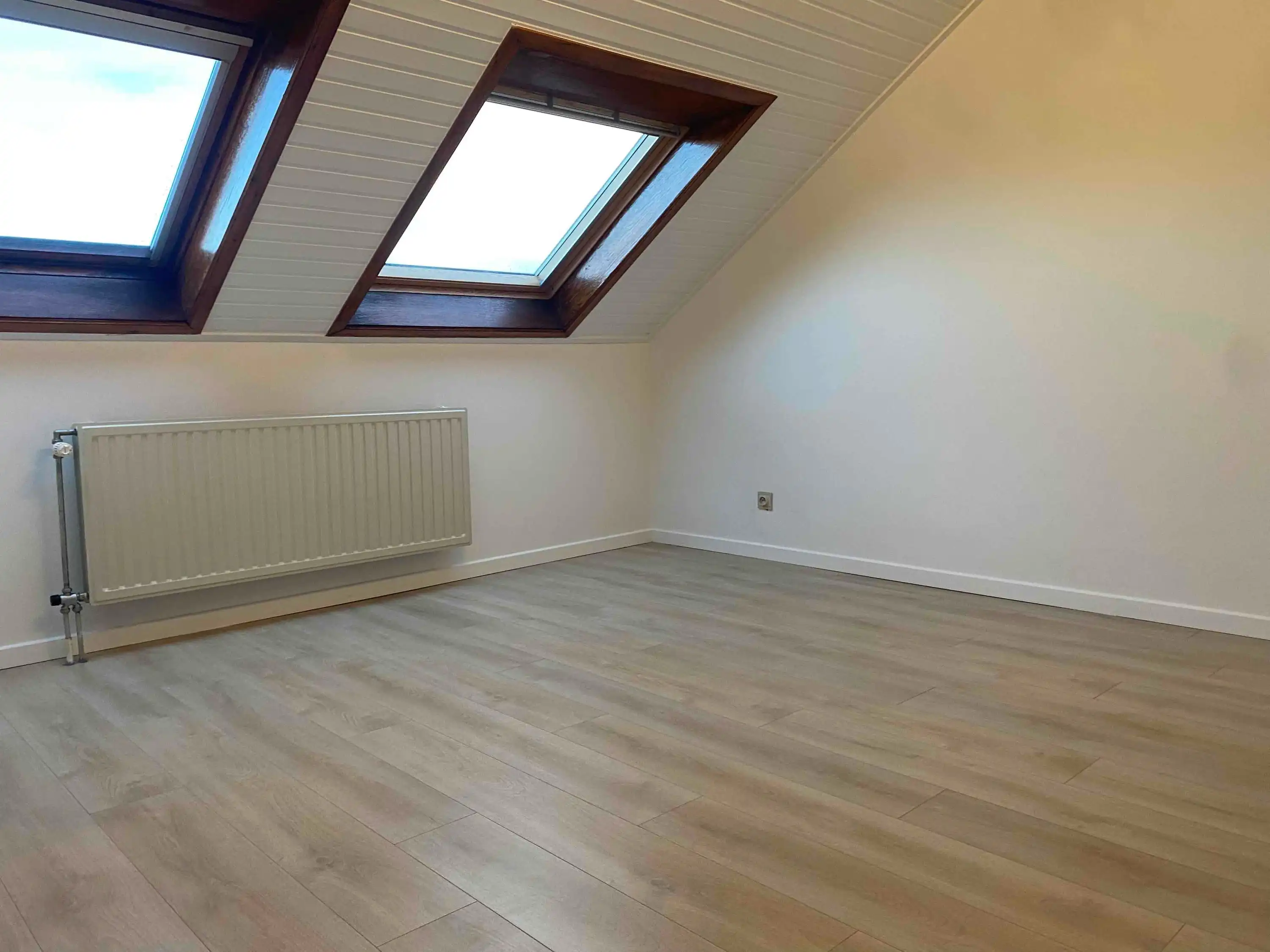 Mooi centraal gelegen appartement met ruim terras op de derde verdieping foto 11