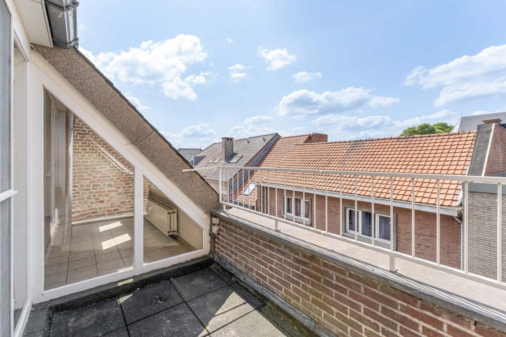 Goed verzorgd, gezellig duplex-appartement in het centrum met 2 slaapkamers, bureelruimte, terras foto 24
