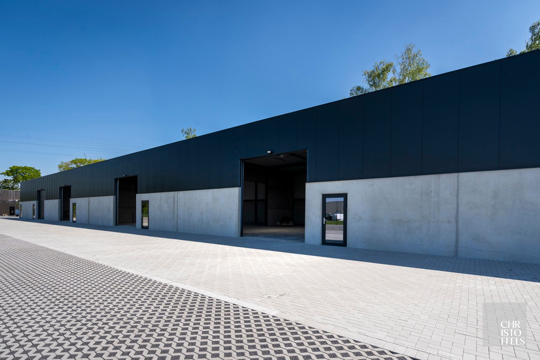 Nieuwe KMO-unit van 225m² op bedrijventerrein in Lanklaar!  foto 10