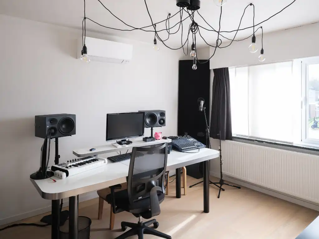 Sint-Denijs-Westrem - Vrijstaande woning met aangename tuin en achtergelegen ‘poolhouse’ in een rustig gelegen wijk. foto 18