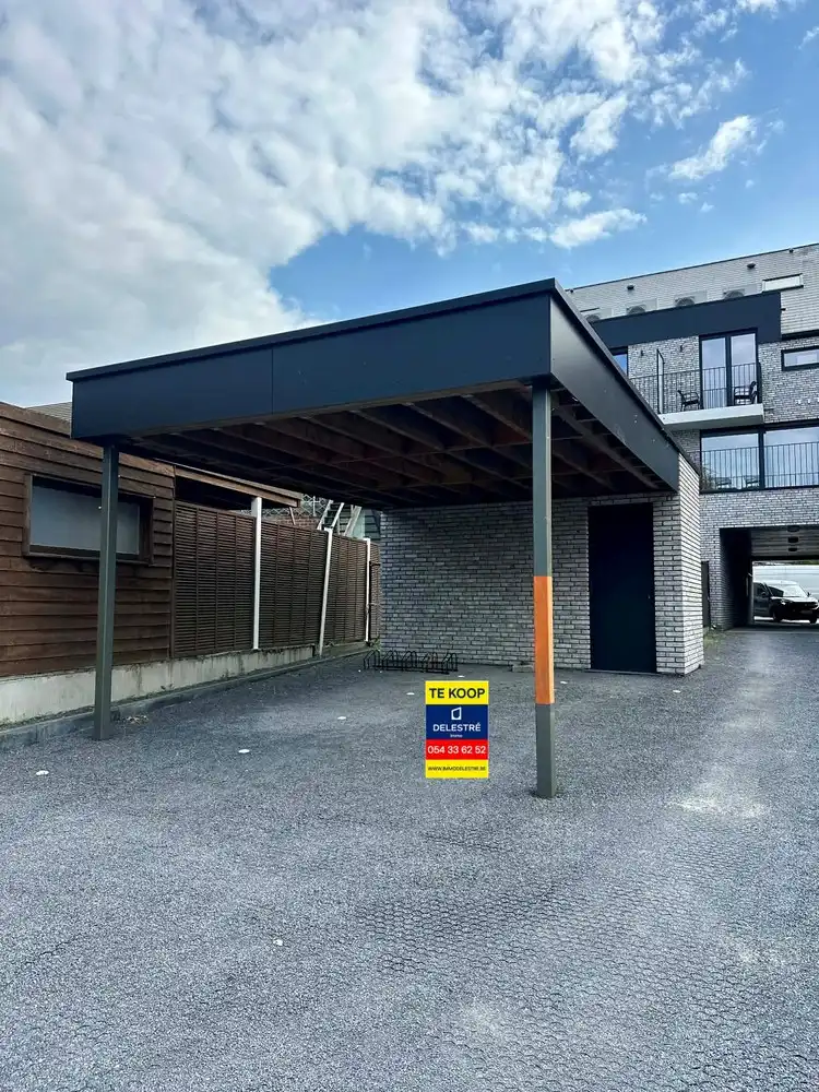 Carport te koop in centrum Ninove – Residentie GIGI foto {{pictureIndex}}