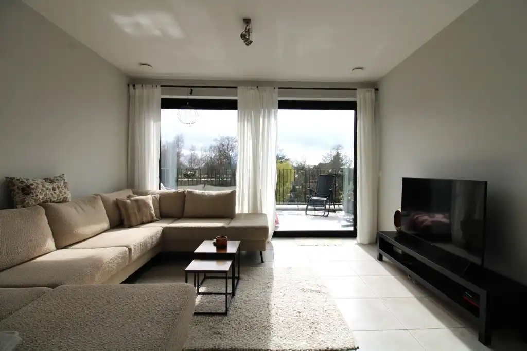 Zeer mooi dakappartement met dubbele garagebox foto 3