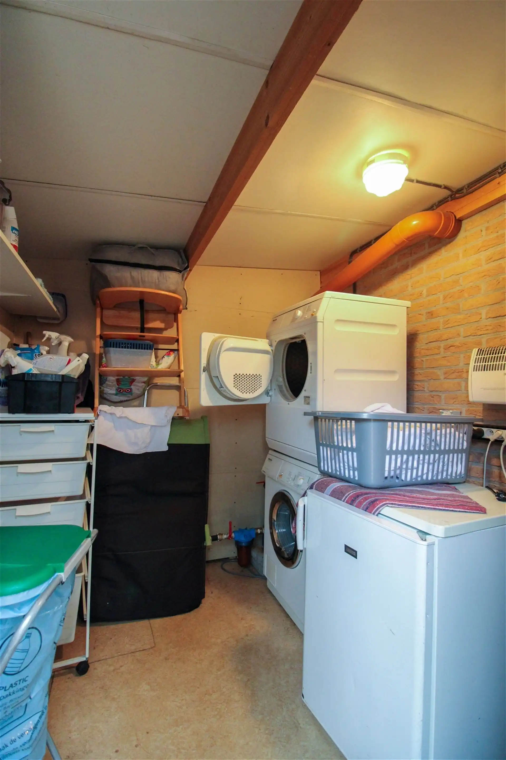 Vakantiewoning met 3 slaapkamers en ruime tuin op vakantiedomein Sonnevijver te Rekem! foto 10