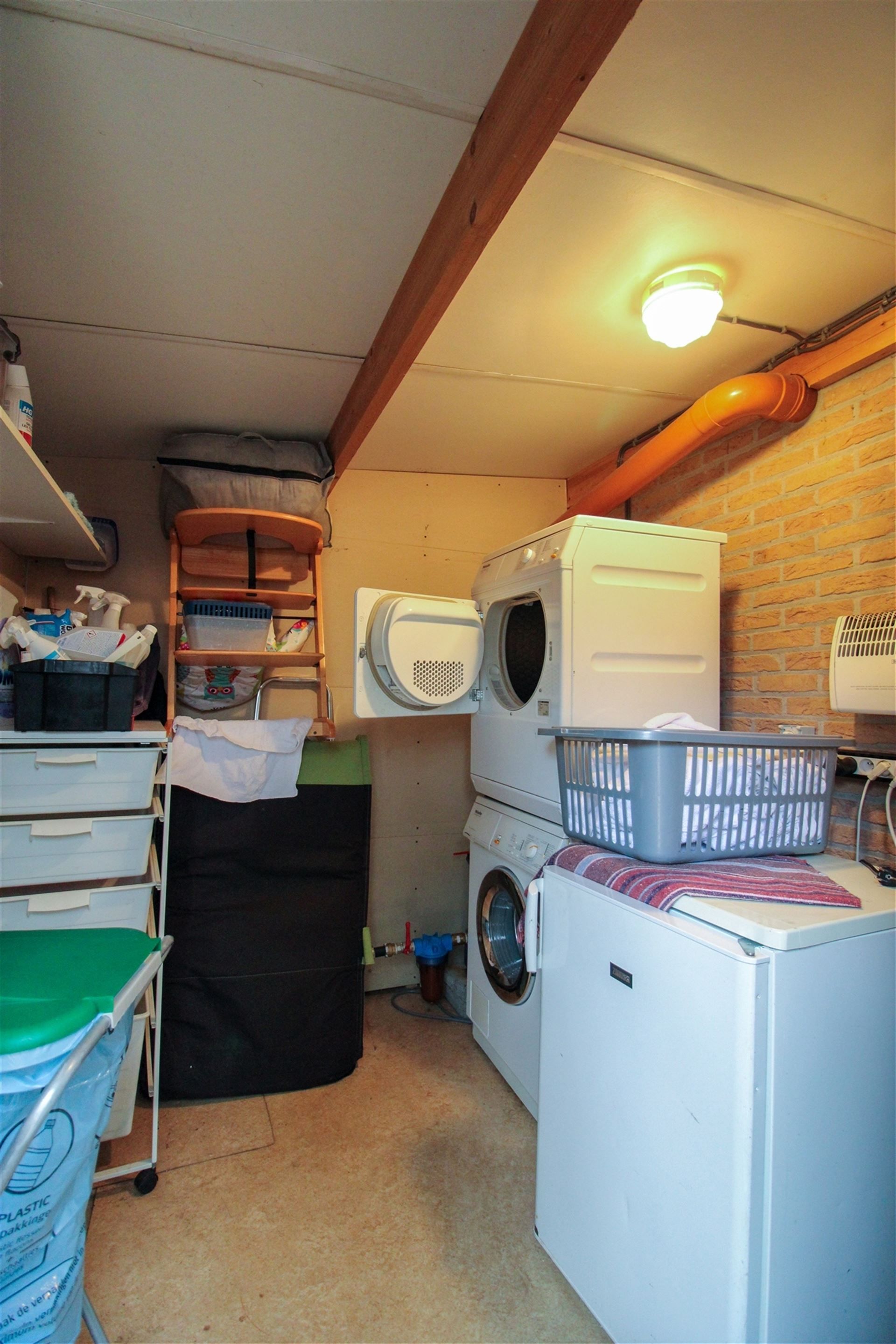 Vakantiewoning met 3 slaapkamers en ruime tuin op vakantiedomein Sonnevijver te Rekem! foto 10