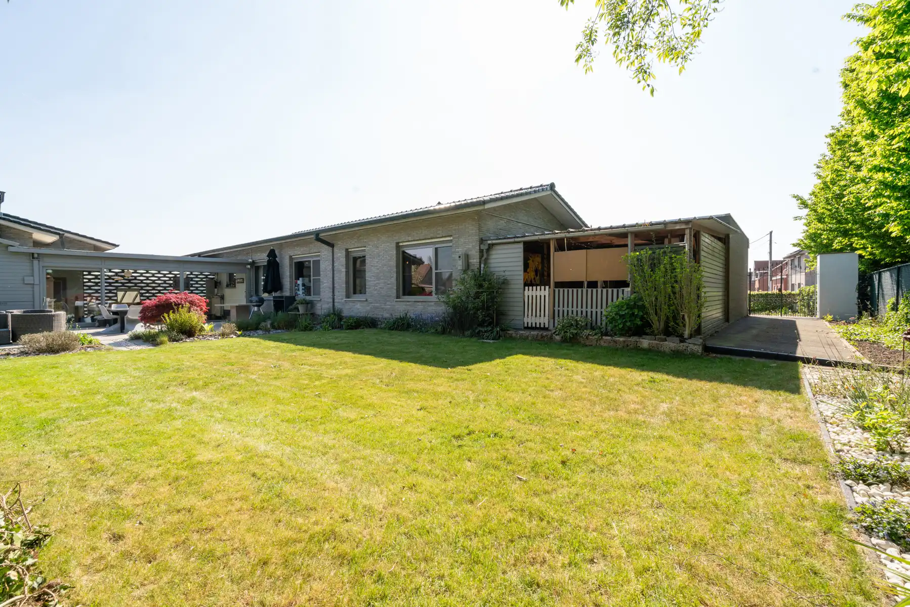 Ruime gelijkvloerse villa op toplocatie in Kortemark foto 3