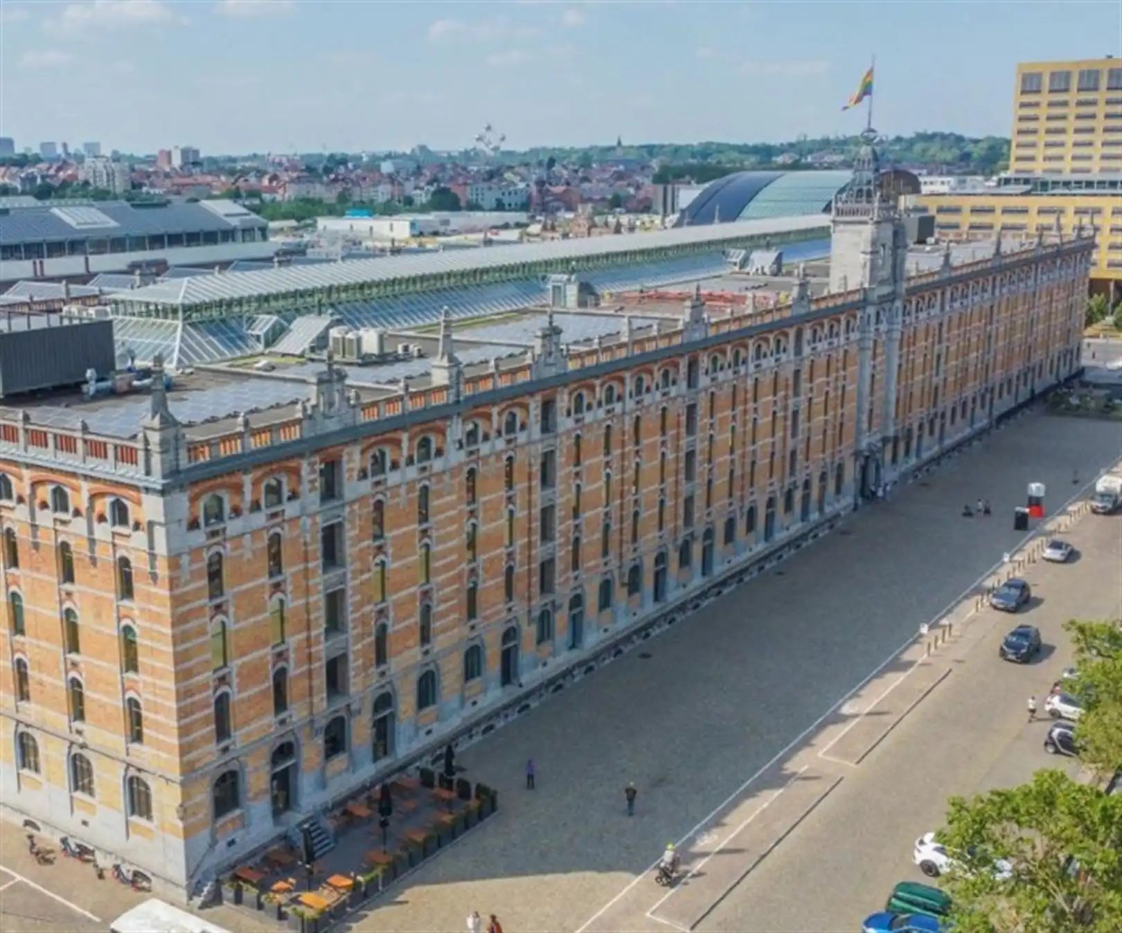 ROYAL DEPOT - TOUR & TAXIS: vanaf 348m² foto 13