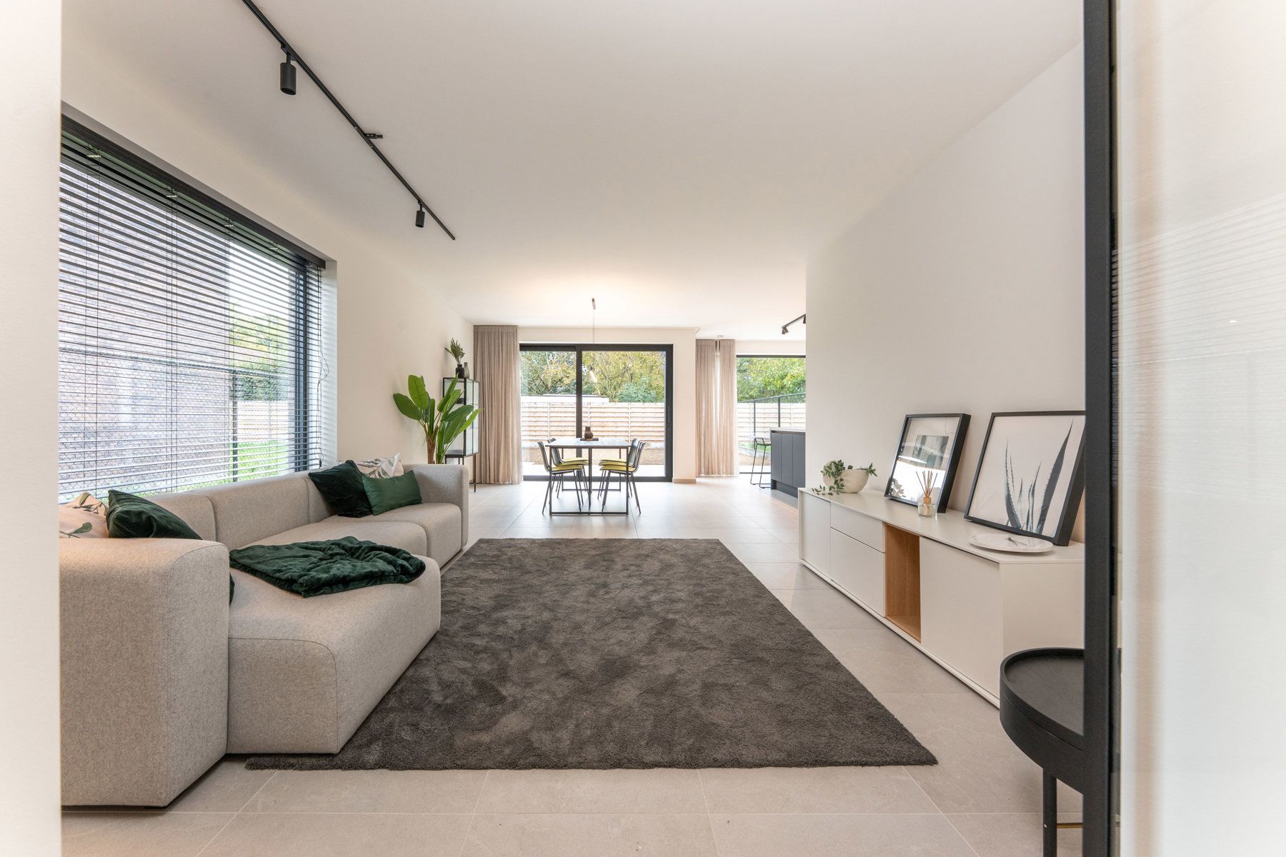 Moderne, halfopen woningen foto 18