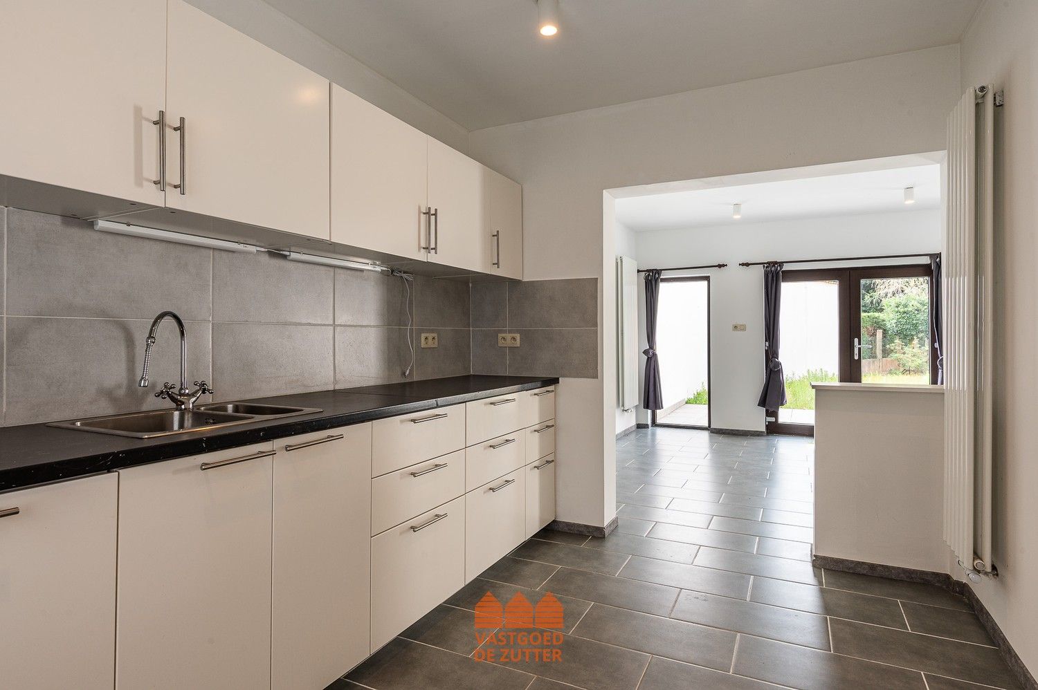 Instapklare woning op een centrale locatie te Eeklo foto 6