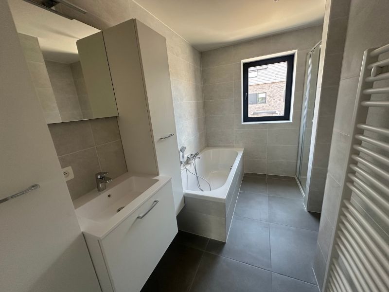 Stijlvolle nieuwbouwwoning in het centrum van Kaprijke! foto 13
