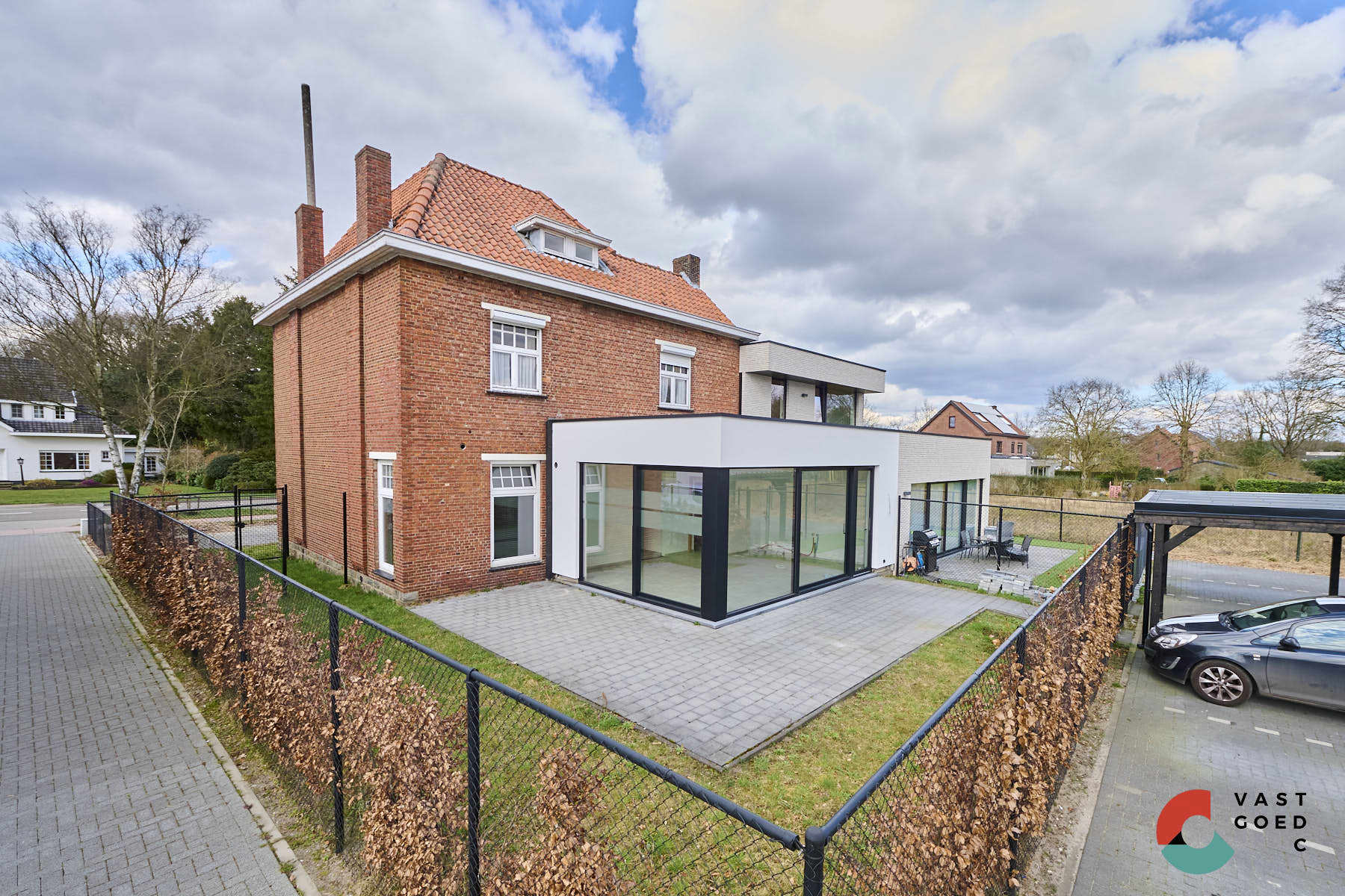 Hoofdfoto van de publicatie: Huis te koop