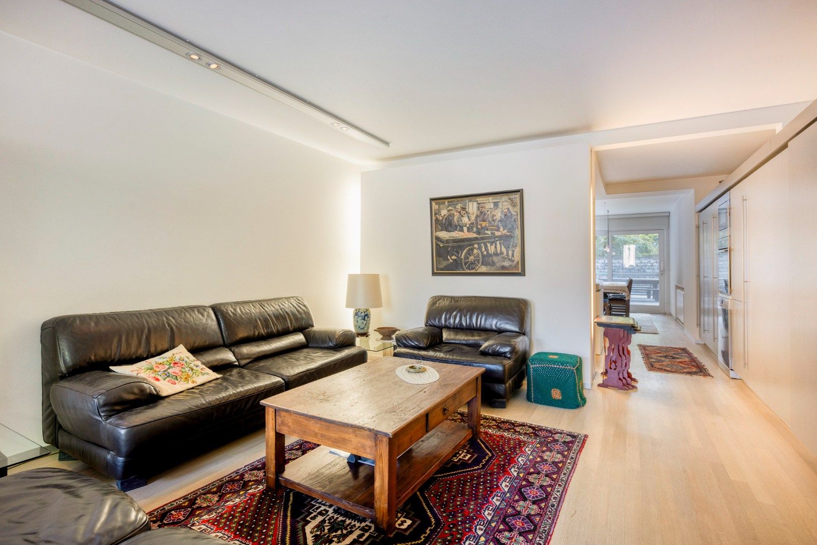 Gelijkvloers appartement met een terras van 50m²,  3 slaapkamers en 2 staanplaatsen in het centrum van Leuven! - bewoonbare opp. 147m²  foto 9