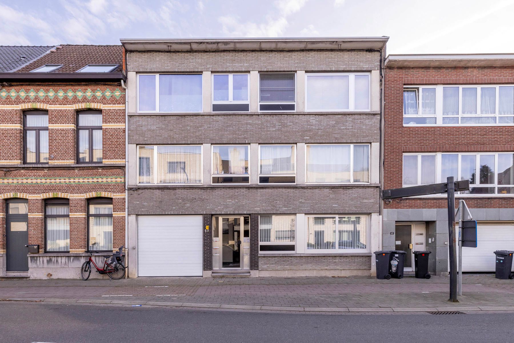 Instapklaar gelijkvloers appartement met tuin in Lier foto 9
