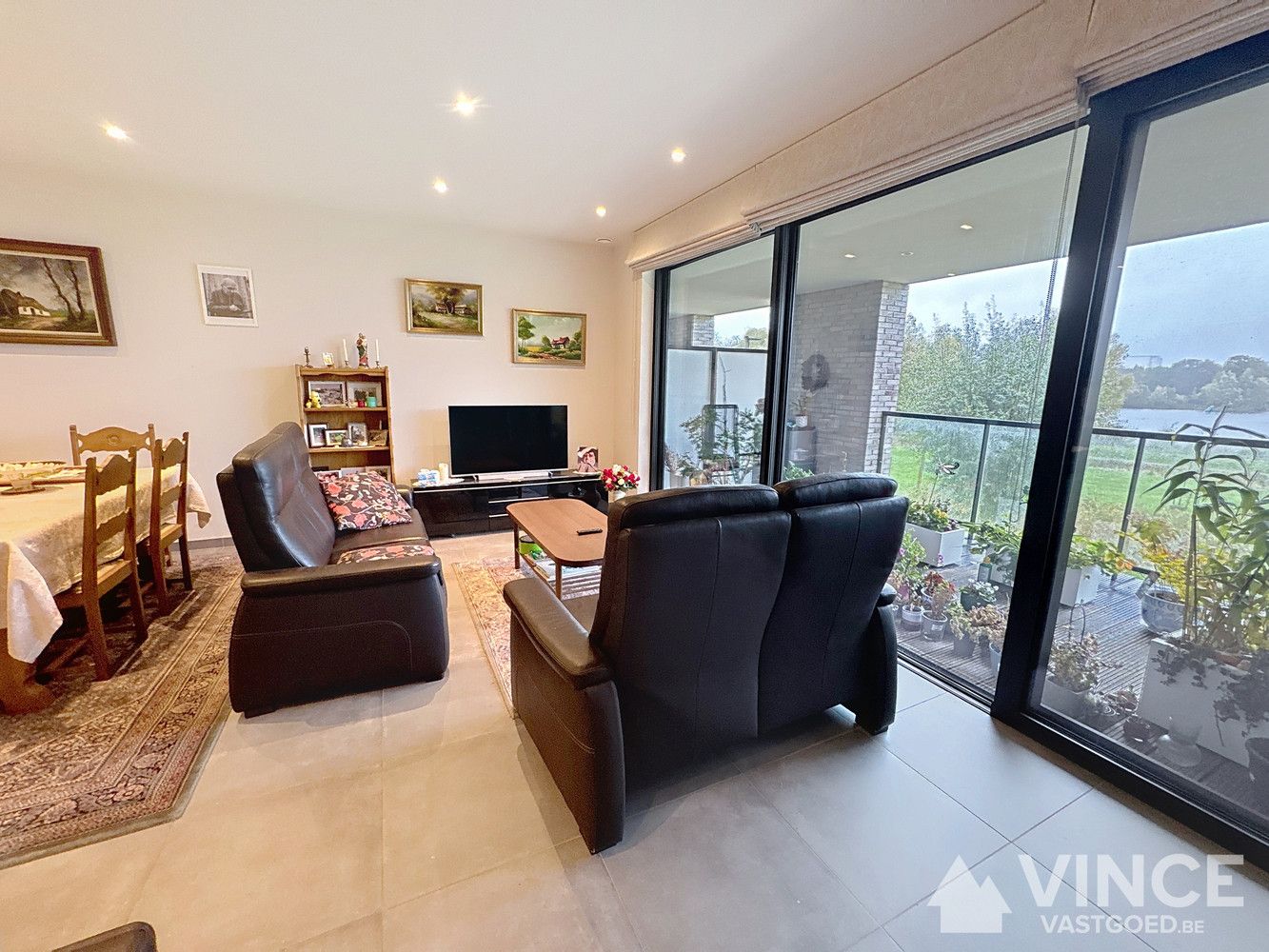 Recent 2 slk-appartement met prachtig uitzicht foto 8