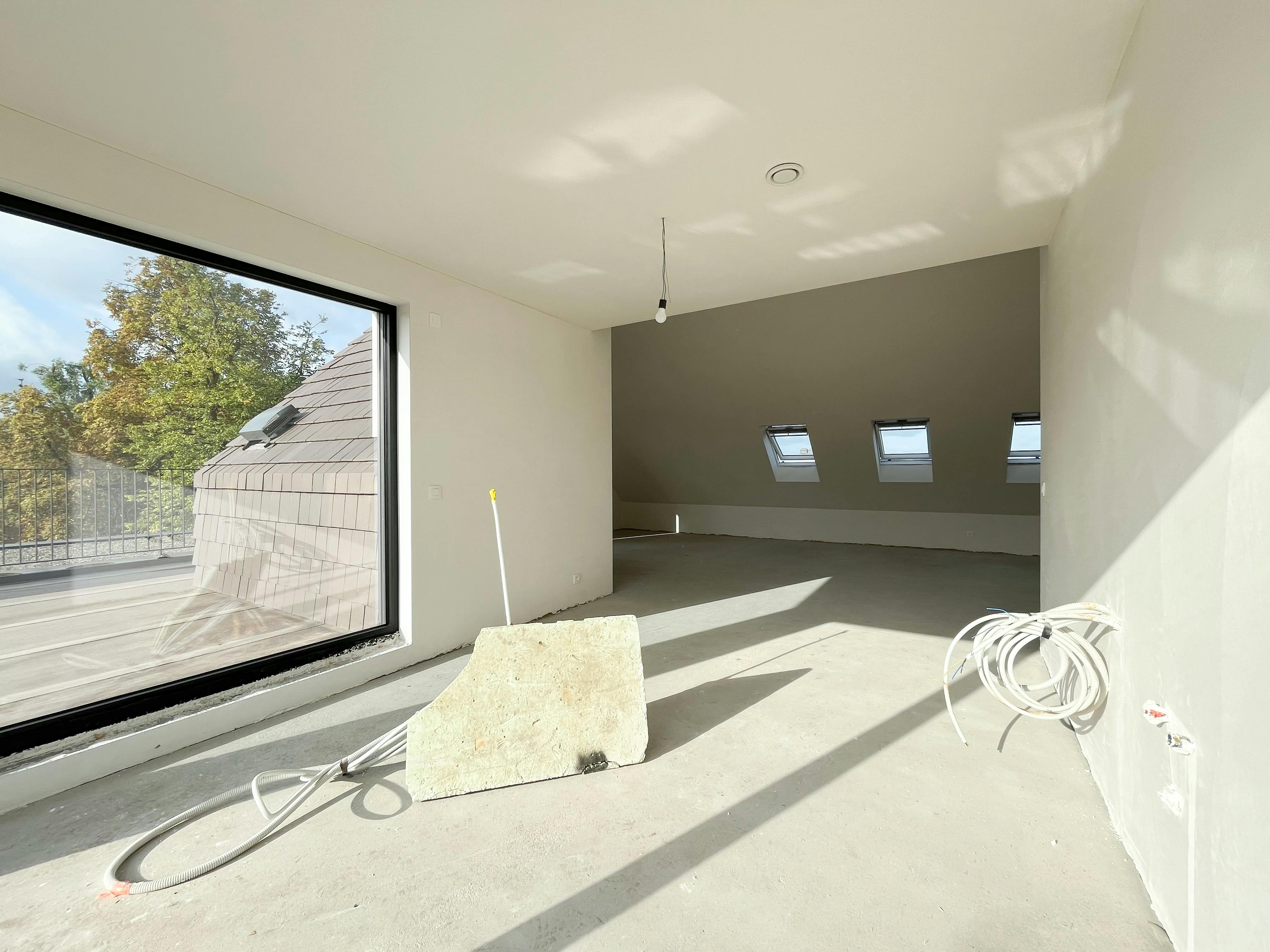 Riant penthouse te koop in het hartje van Hoogstraten  foto 8