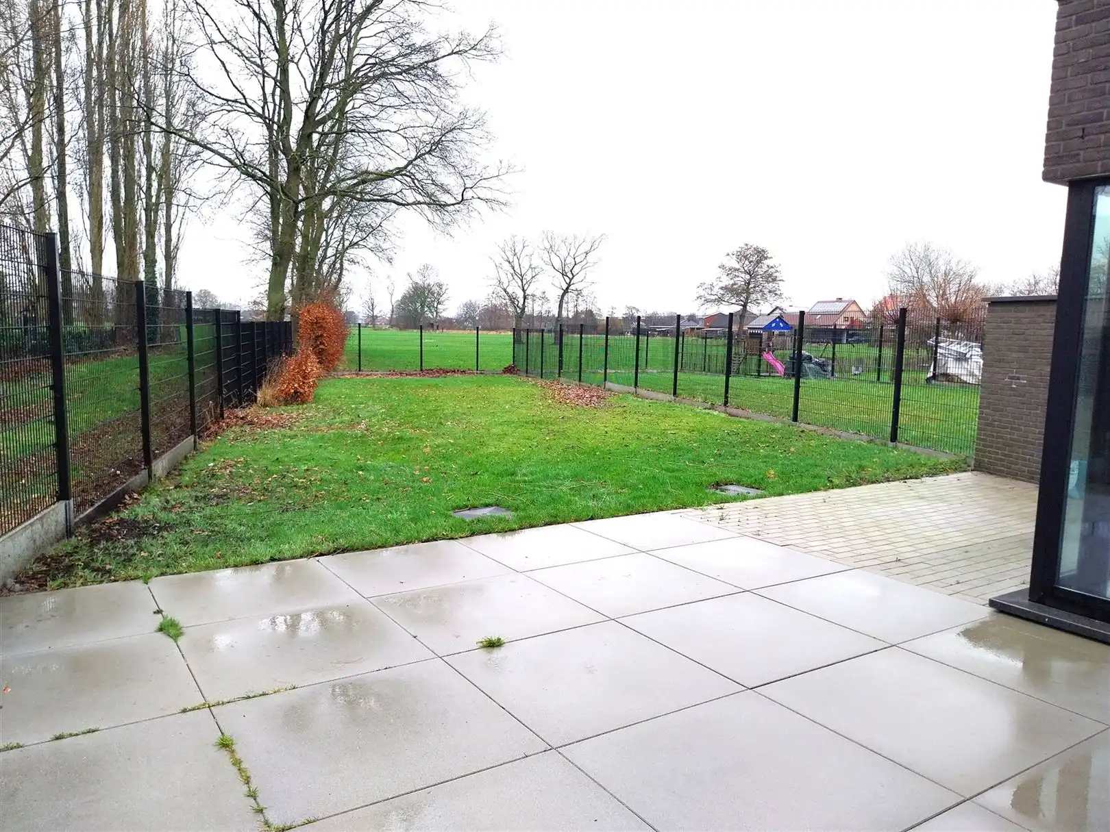 TE  HUUR: Halfopen bebouwing met 3 slaapkamers in Pelt! foto 15