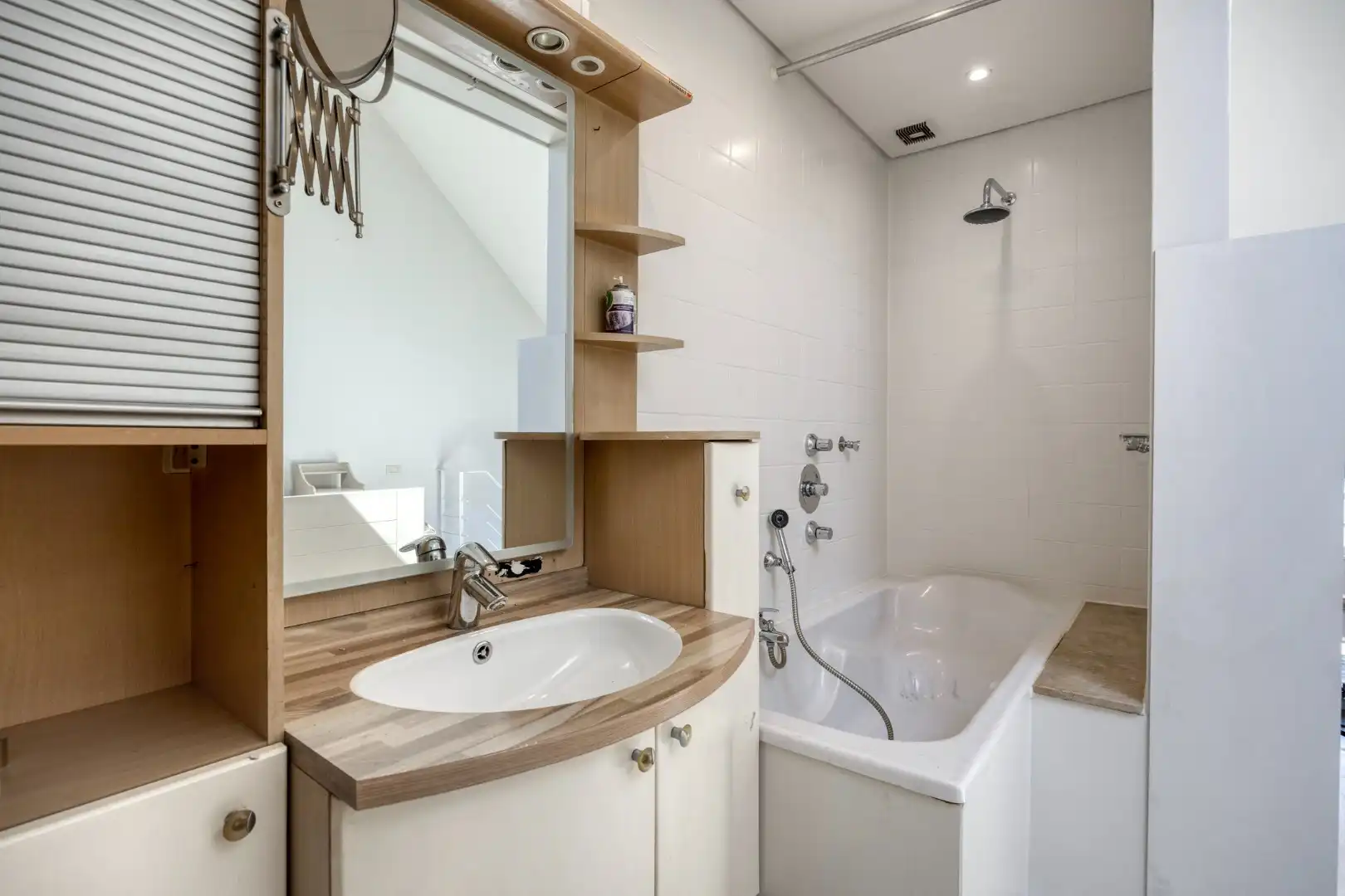 Gezellige instapklare woning met 1 SLPK in het centrum van Retie foto 14