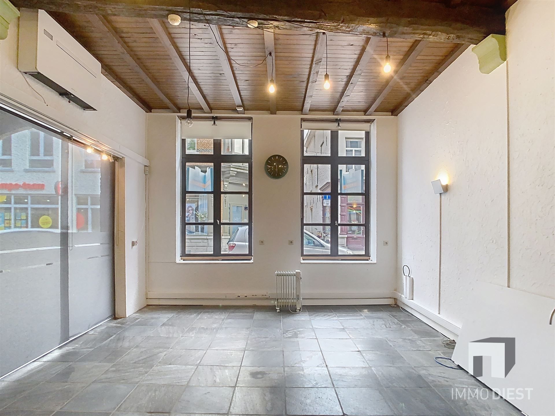 Handel of bureel in centrum Diest?  foto 13