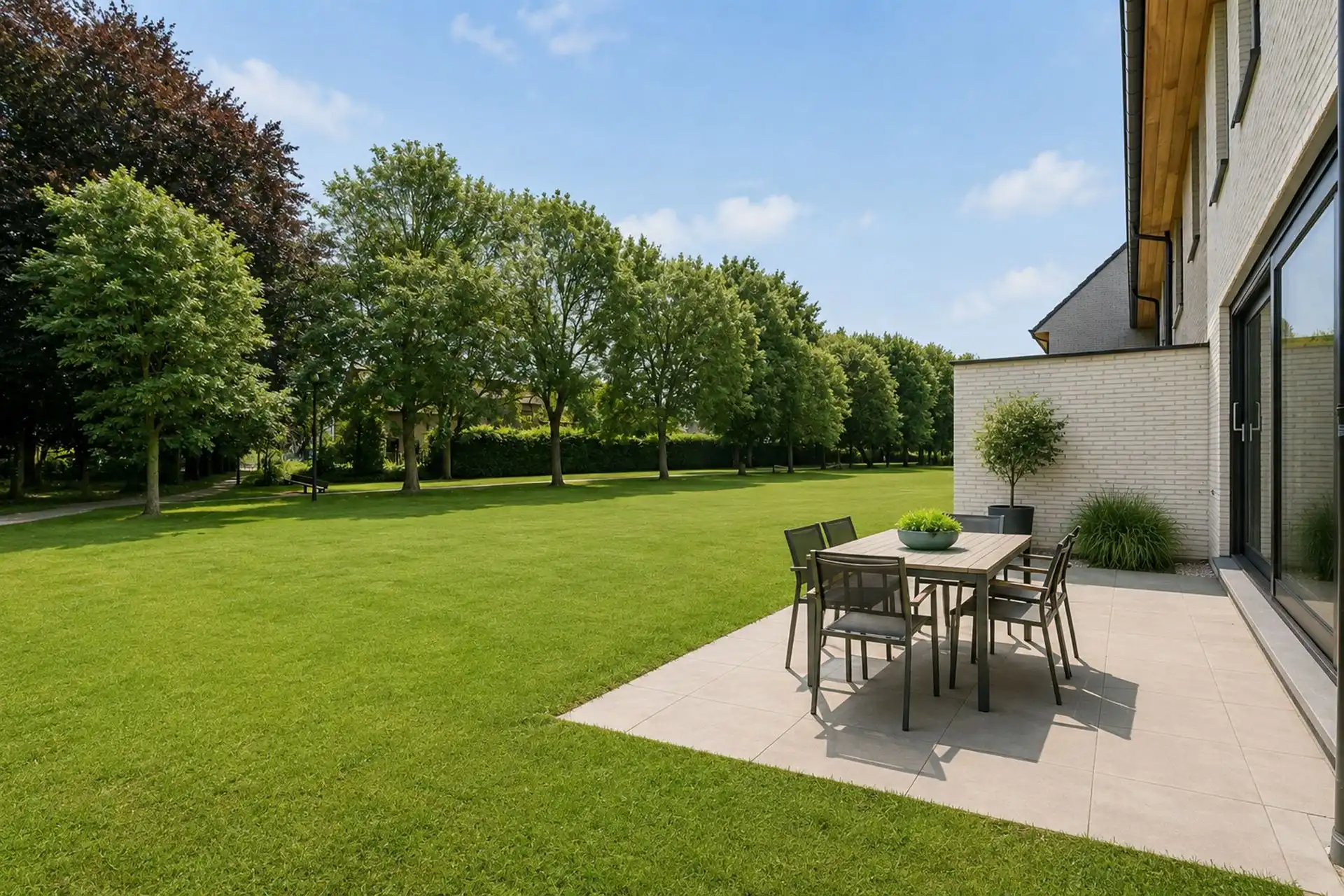 Nieuwbouwwoning in rustige woonwijk te Zwevegem foto 7