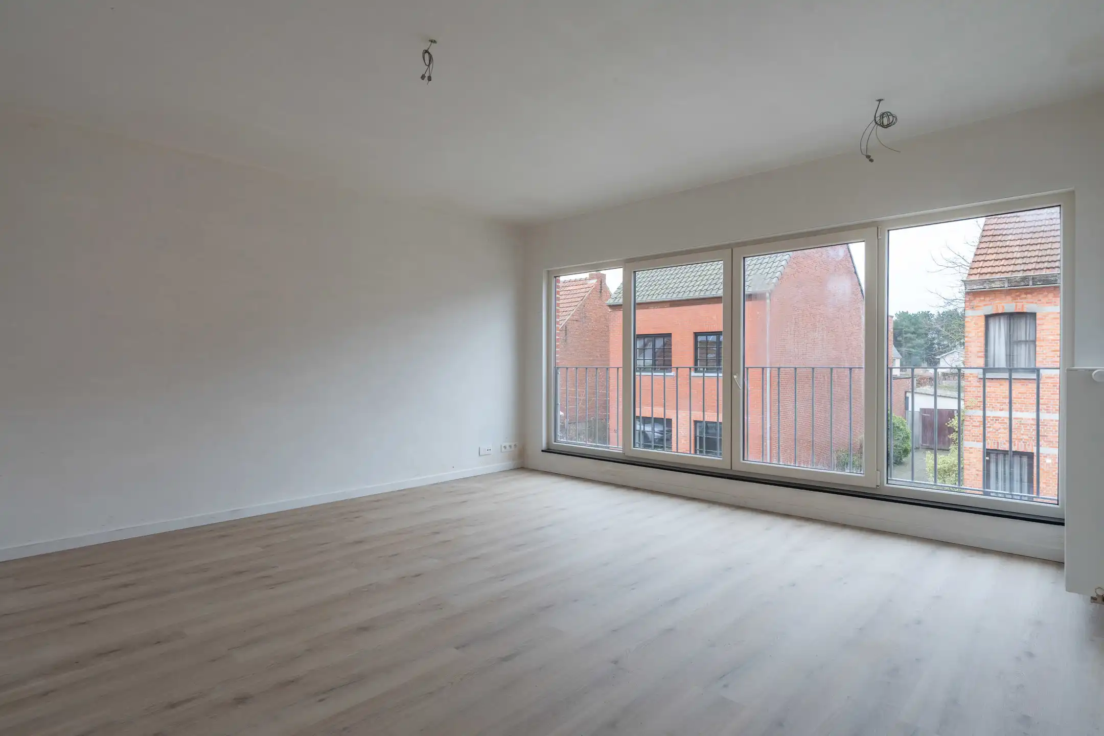 Duplex app (197m²) met 4 slaapkamers vlakbij centrum Beerse. foto 7