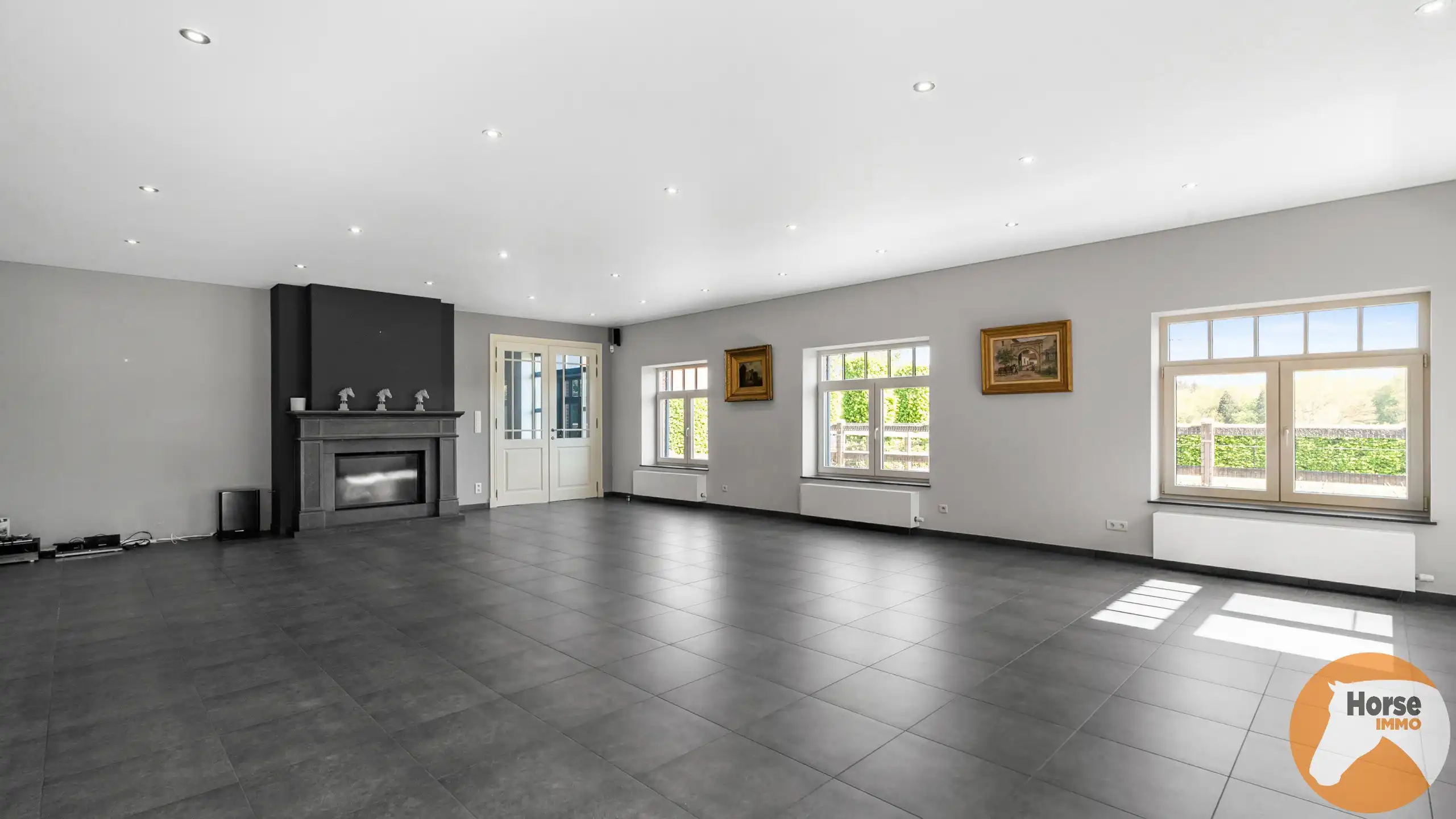 HEUSDEN-ZOLDER - Hoeve met paardenaccommodatie foto 8