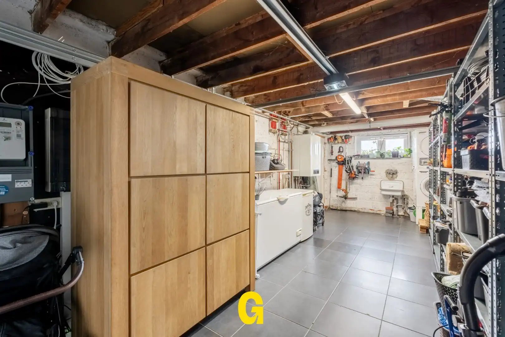 Knappe grondig gerenoveerde woning met drie slaapkamers, inpandige garage en tuin op 4a48ca, EPC label A. foto 15