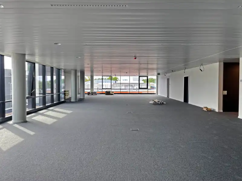 Kantoor te huur foto 2