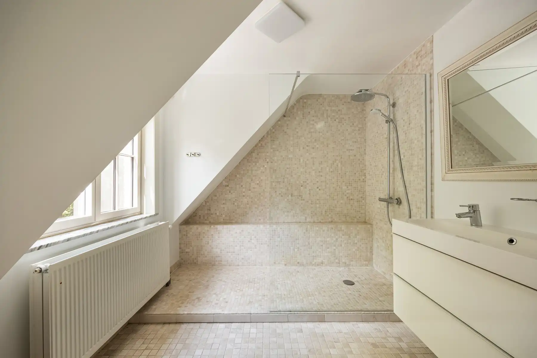 Exclusieve gemeubileerde villa op 2.050m² te Schilde-Bergen foto 19