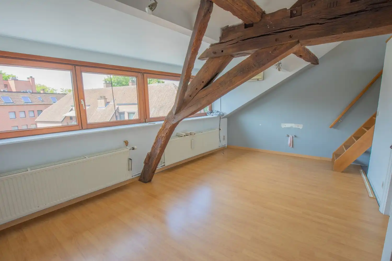 Voormalige tandartspraktijk met ruim duplexappartement, parking en zonnig dakterras in het centrum van Aarschot foto 37