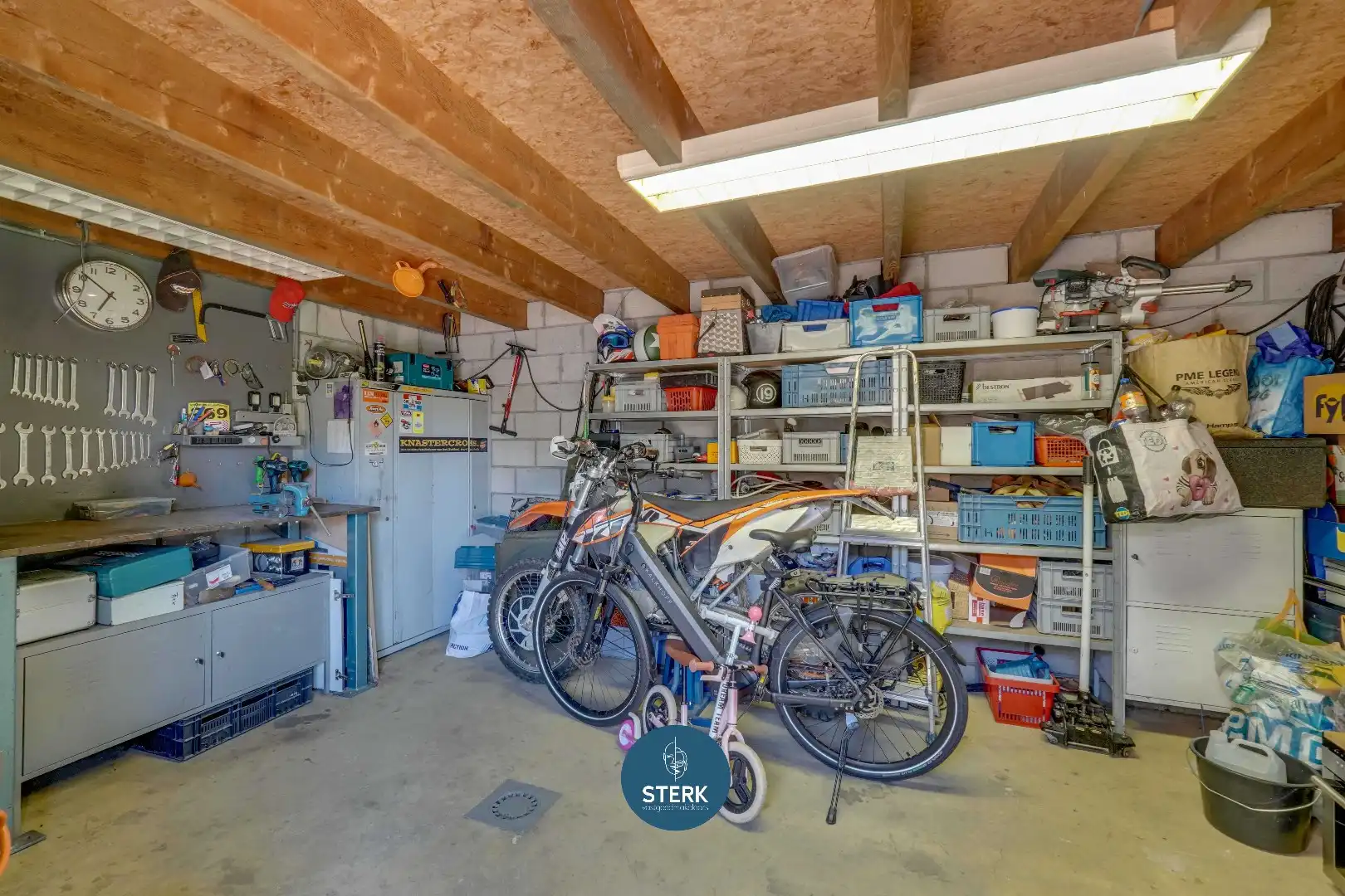 CHARMANTE GEZINSWONING (EPC B) MET PRAKTISCHE BIJBOUW TE NEERHAREN !  foto 28