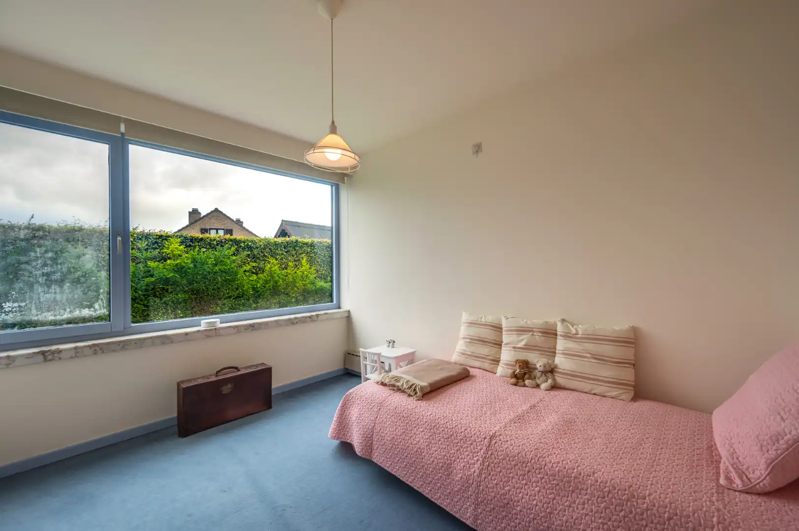 Karaktervolle, alleenstaande woning in Sint-Andries! foto 11