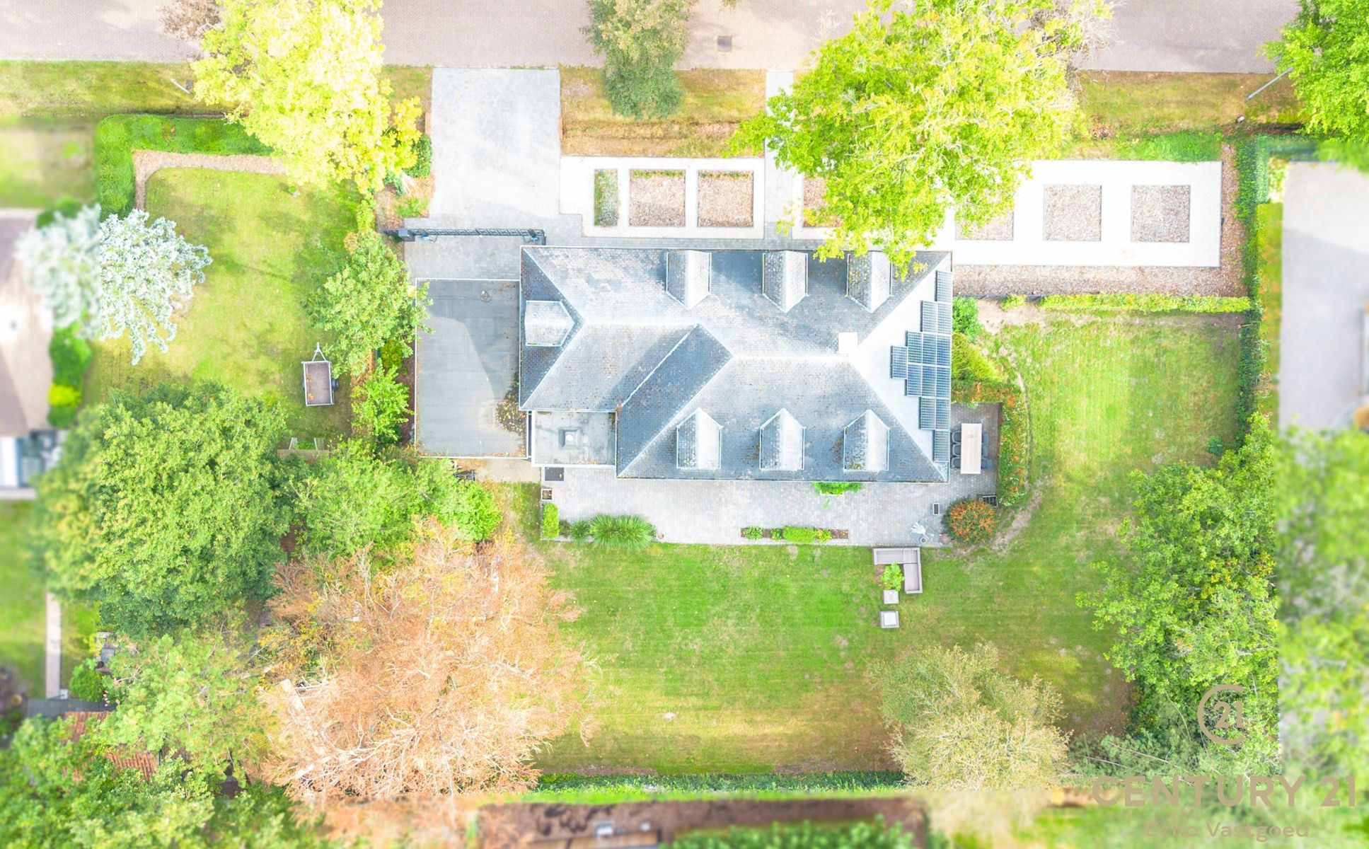 Tijdloze, instapklare villa met 5 slpk en 3 badk op ca1521m² foto 37