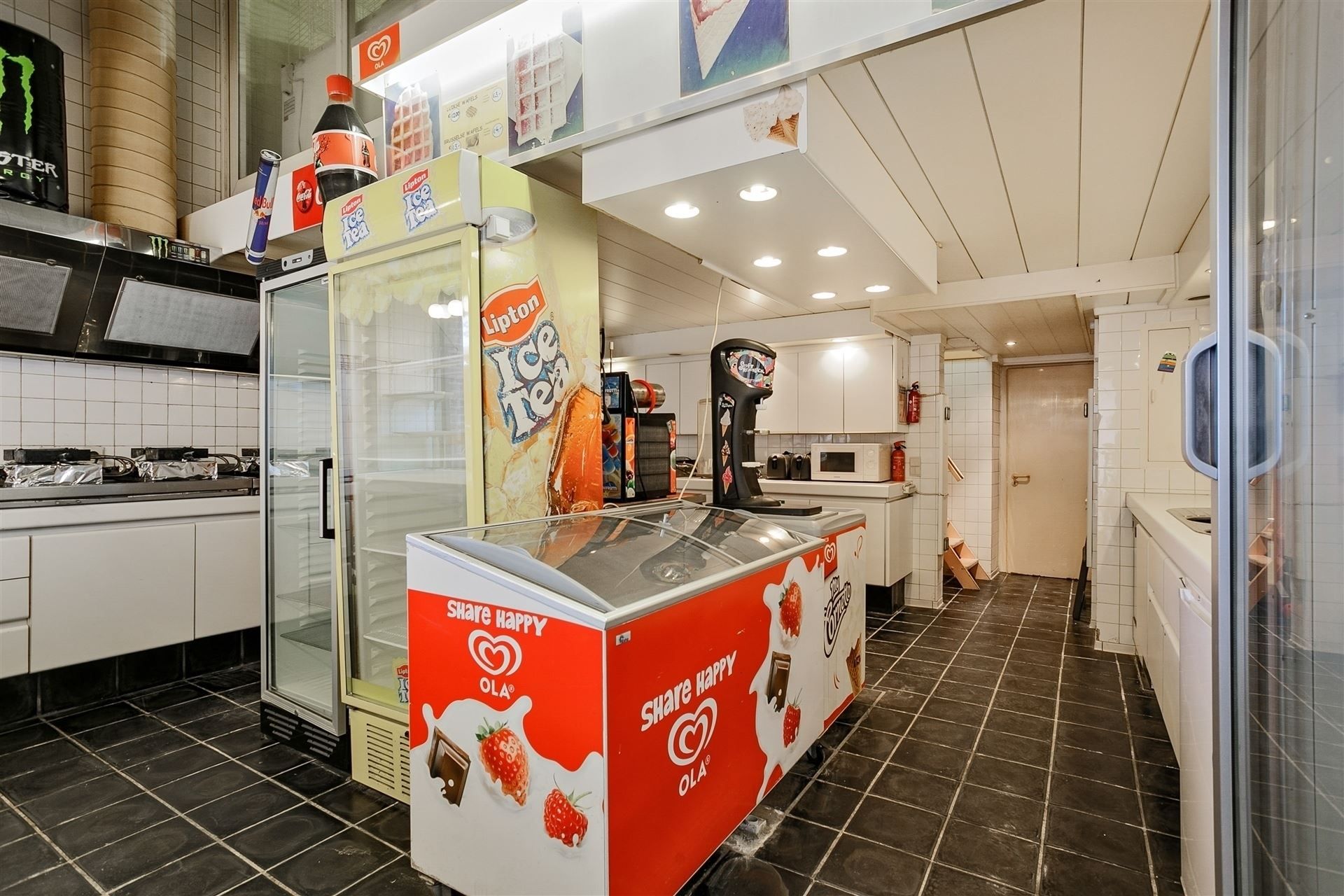 TOPLOCATIE / VLAK AAN ZEEDIJK foto 5