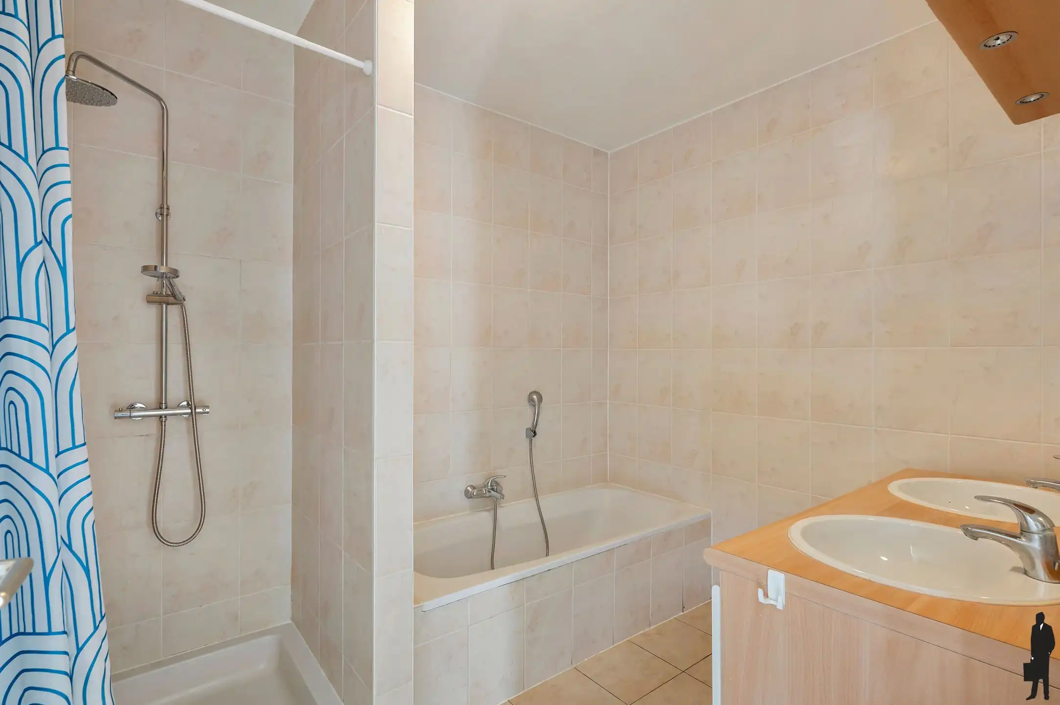 Lichtrijk 2 slaapkamer appartement op rustige locatie! foto 12