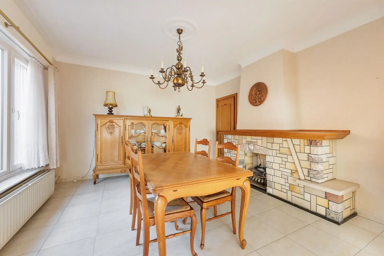 Instapklare woning met garage en tuin! foto 5