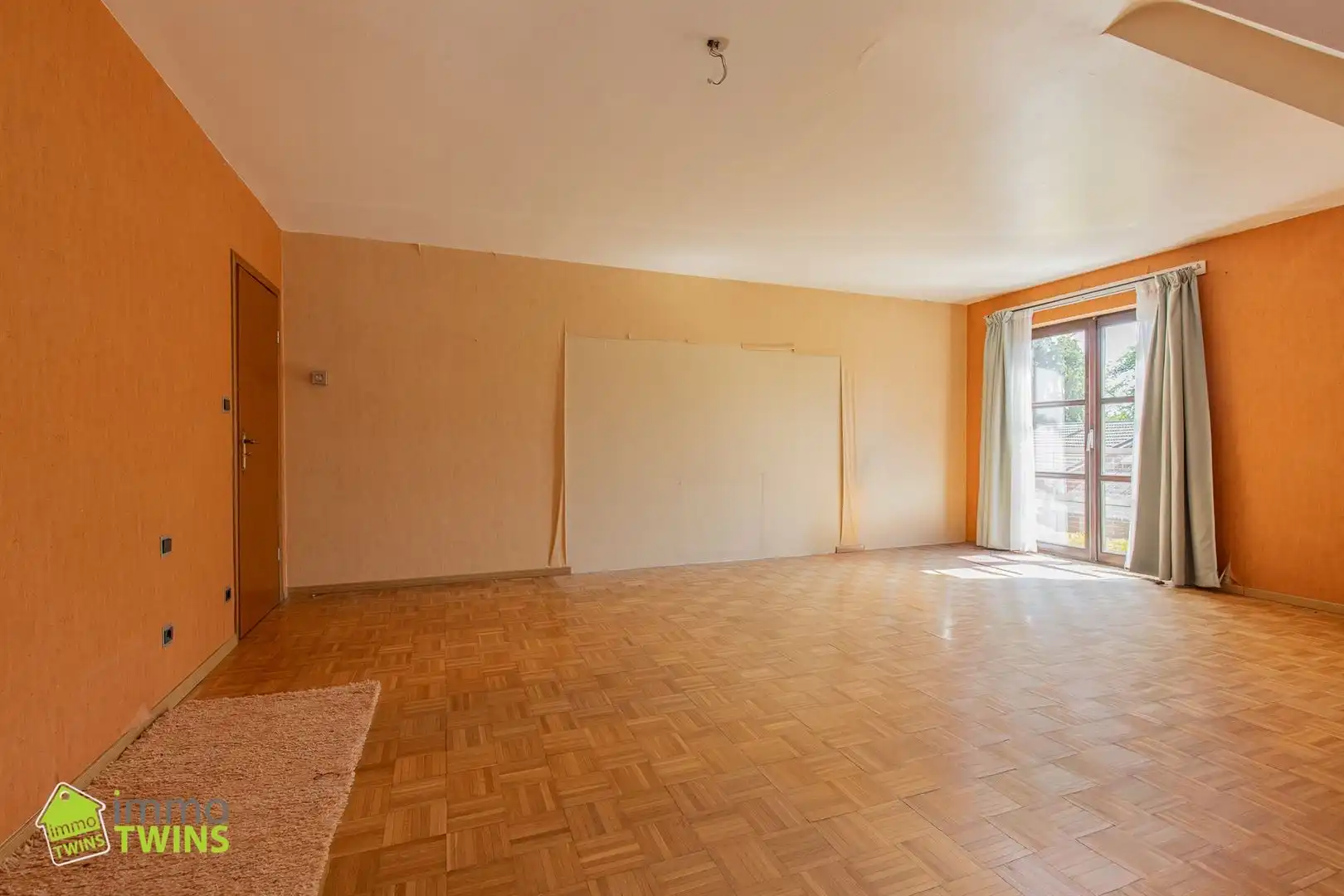 Uitzonderlijk ruime en veelzijdige praktijkwoning / cohousing met tal van mogelijkheden foto 37