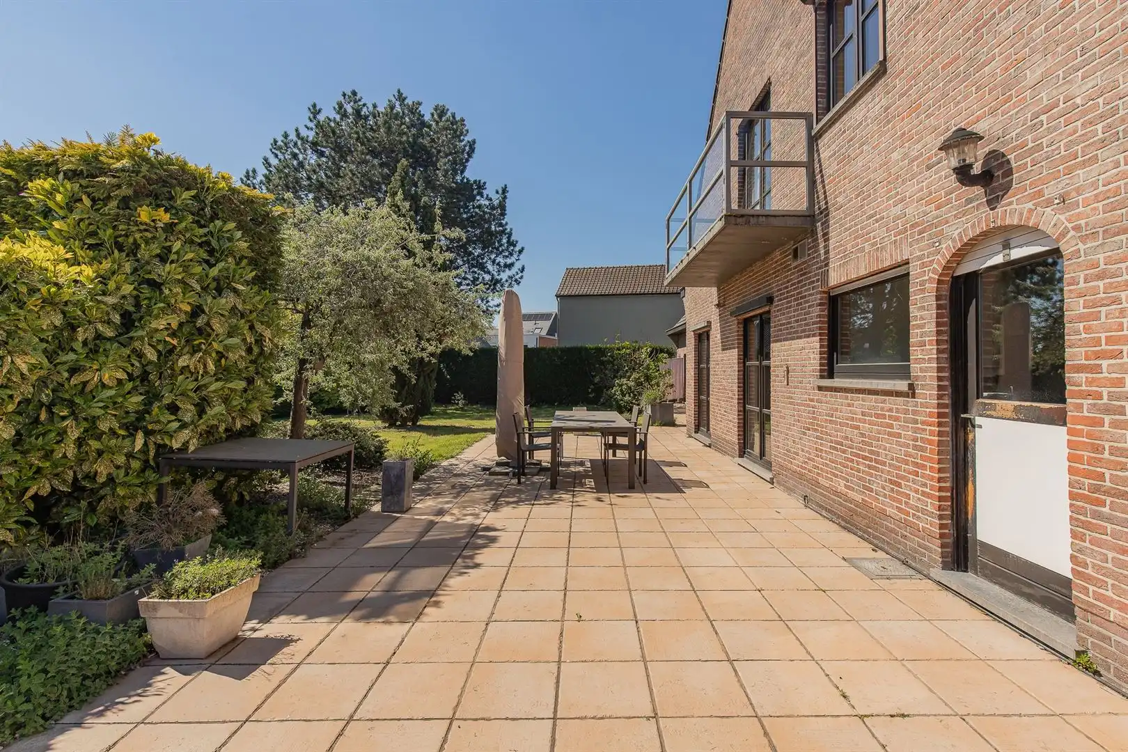 Uitzonderlijk ruime en veelzijdige praktijkwoning / cohousing met tal van mogelijkheden foto 37