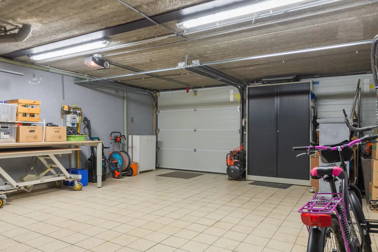 Ruime gezinswoning met 4 slaapkamers op een perceel van 840 m² foto 32