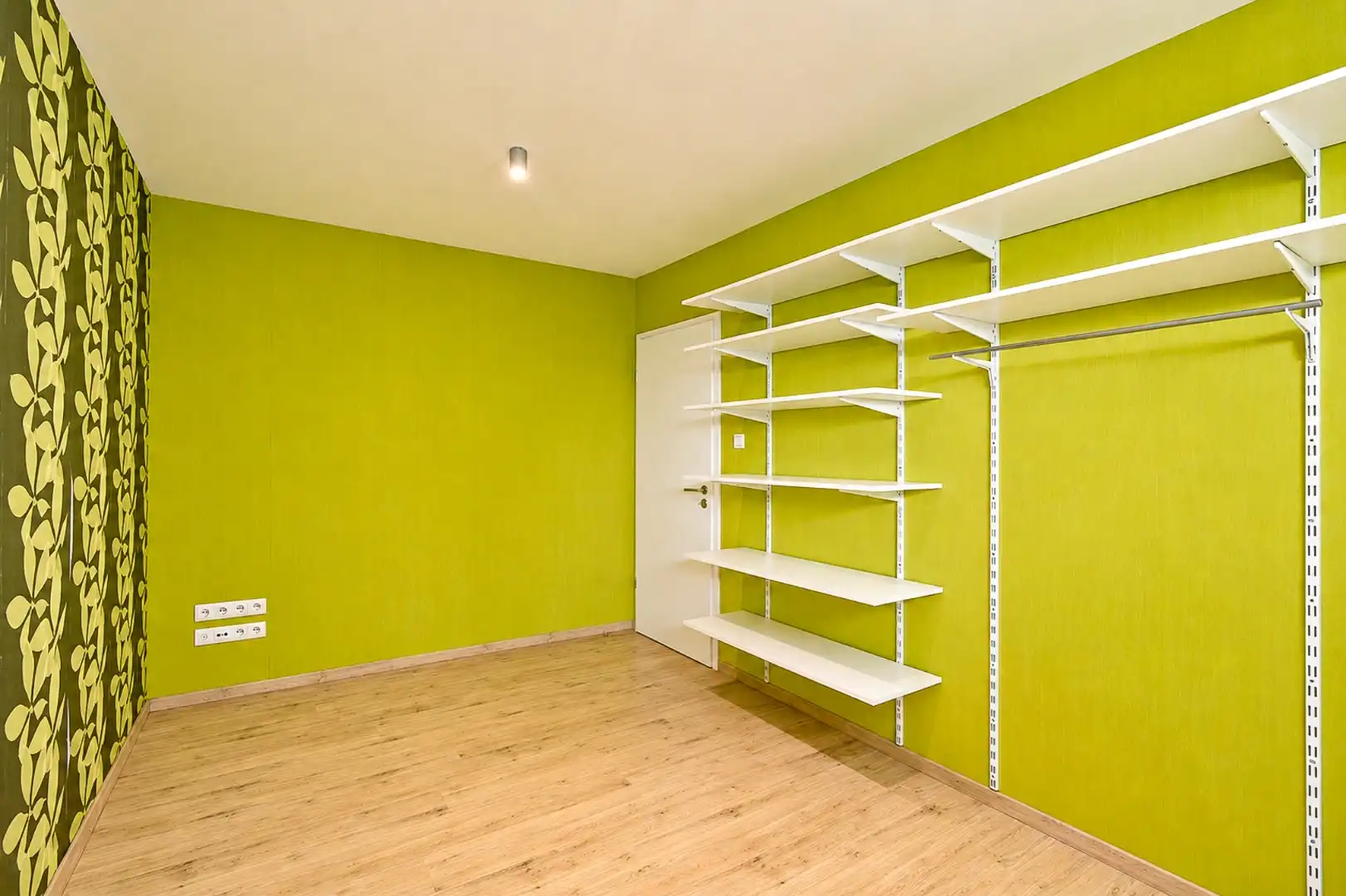 Instapklare alleenstaande woning met 4 slaapkamers op rustige ligging in Koekelare foto 12
