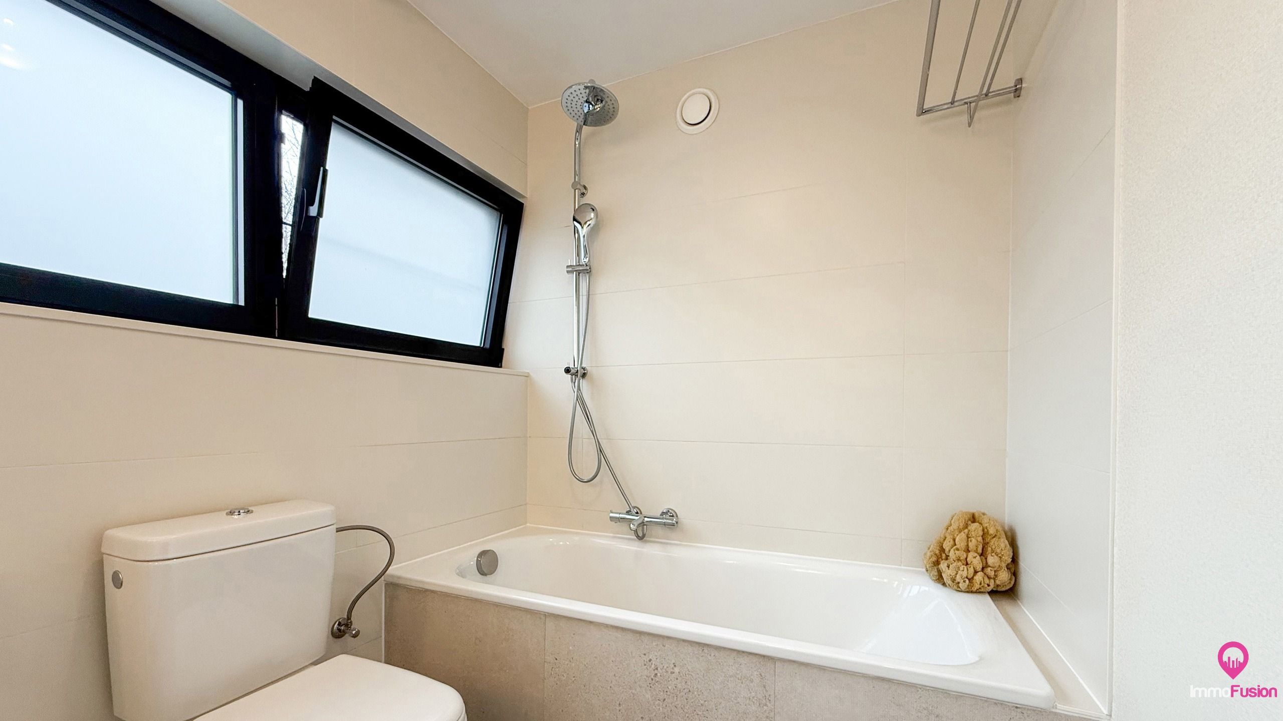 Instapklare moderne woning op perceel van 468m² met EPC A! foto 24