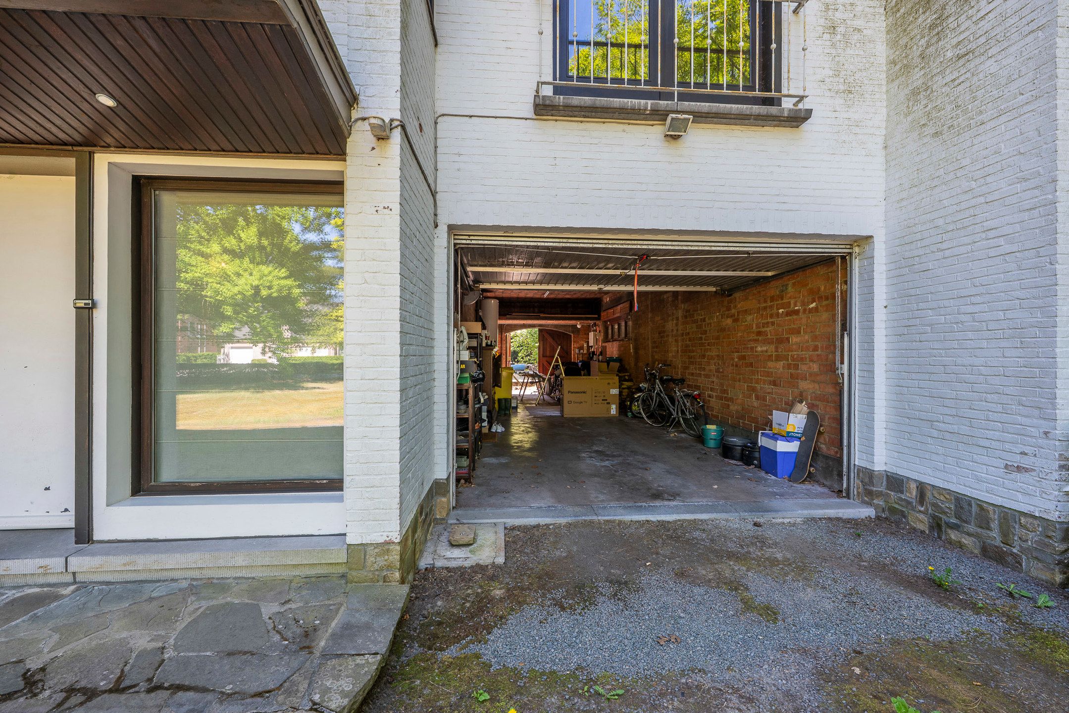 Unieke te renoveren villa op riant perceel foto 22